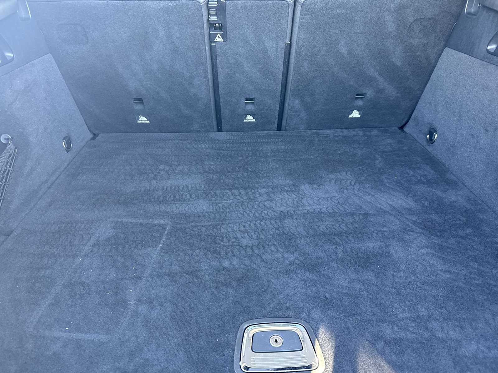 Thumbnail: 2020 Mercedes-Benz GLC - 31