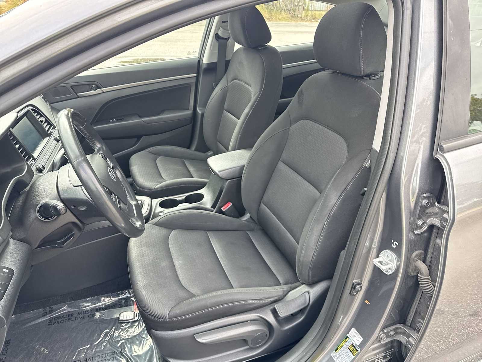 Thumbnail: 2018 Hyundai Elantra - 15