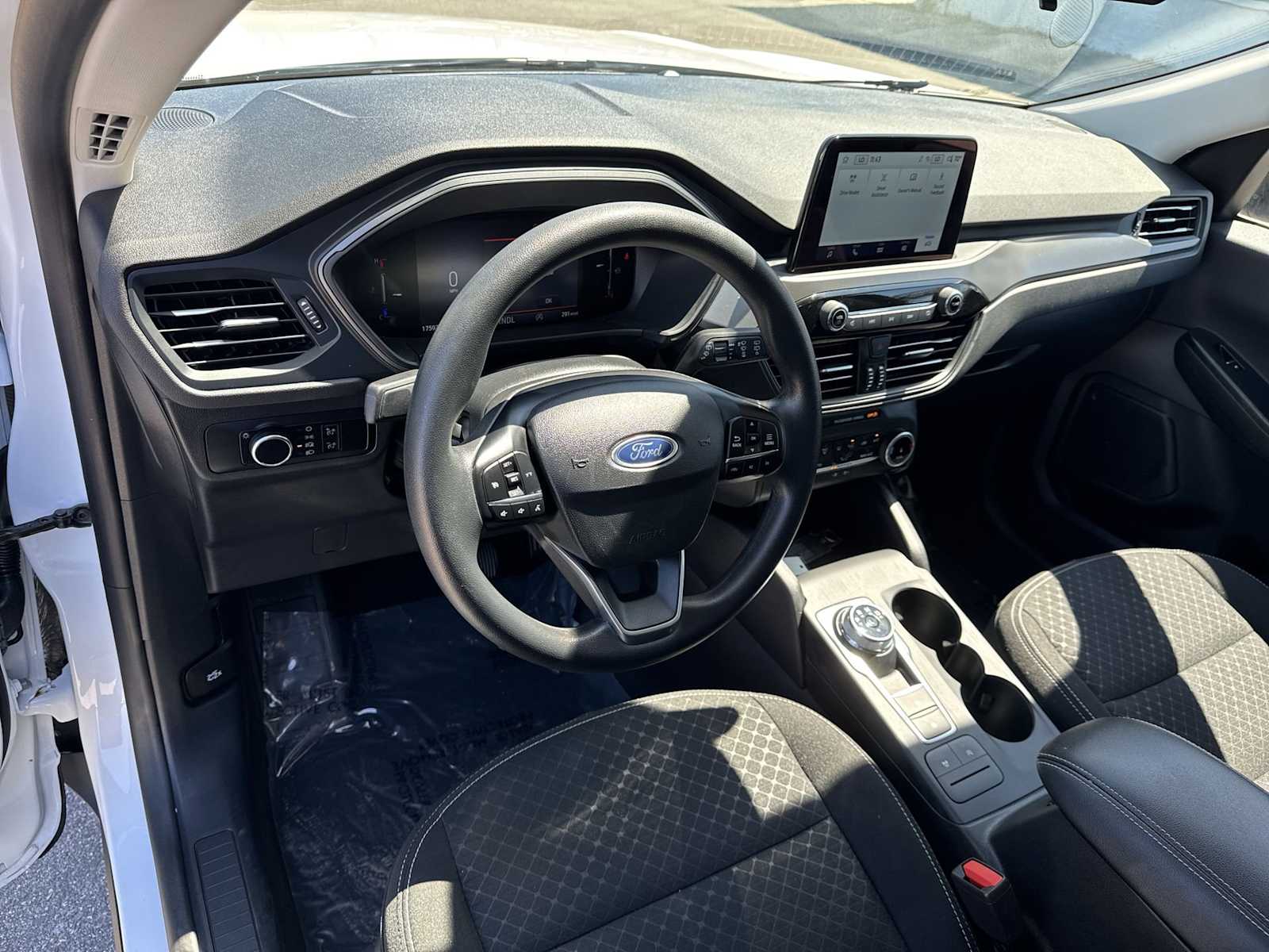 Thumbnail: 2025 Ford Escape - 3