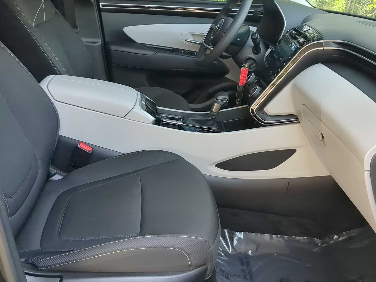 2024 Hyundai Tucson SE 21