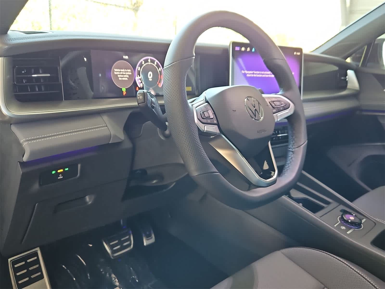 Thumbnail: 2025 Volkswagen Tiguan - 10