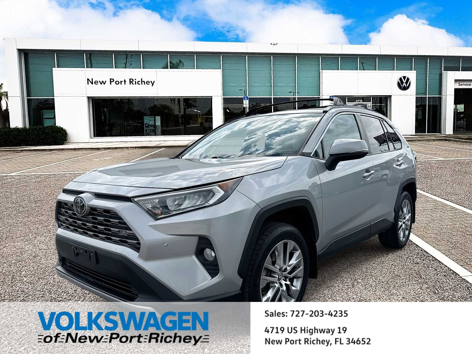 Thumbnail: 2020 Toyota RAV4 - 1
