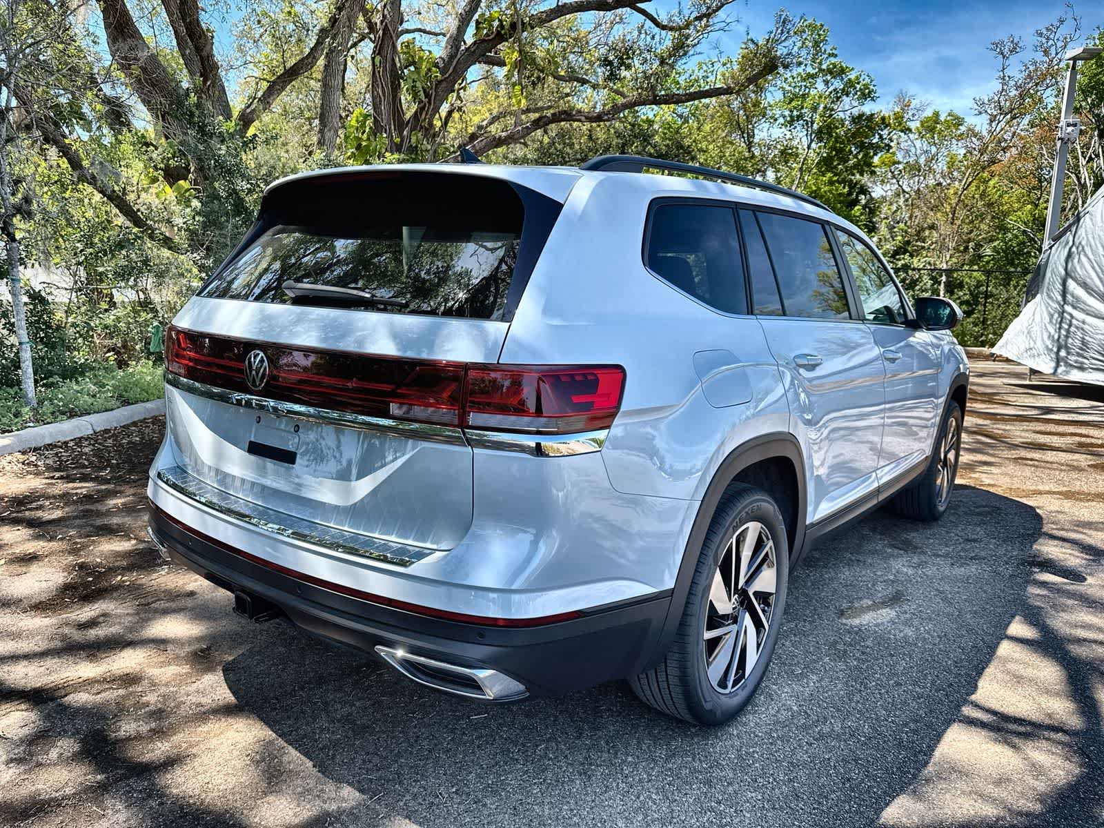 Thumbnail: 2026 Volkswagen Atlas - 6