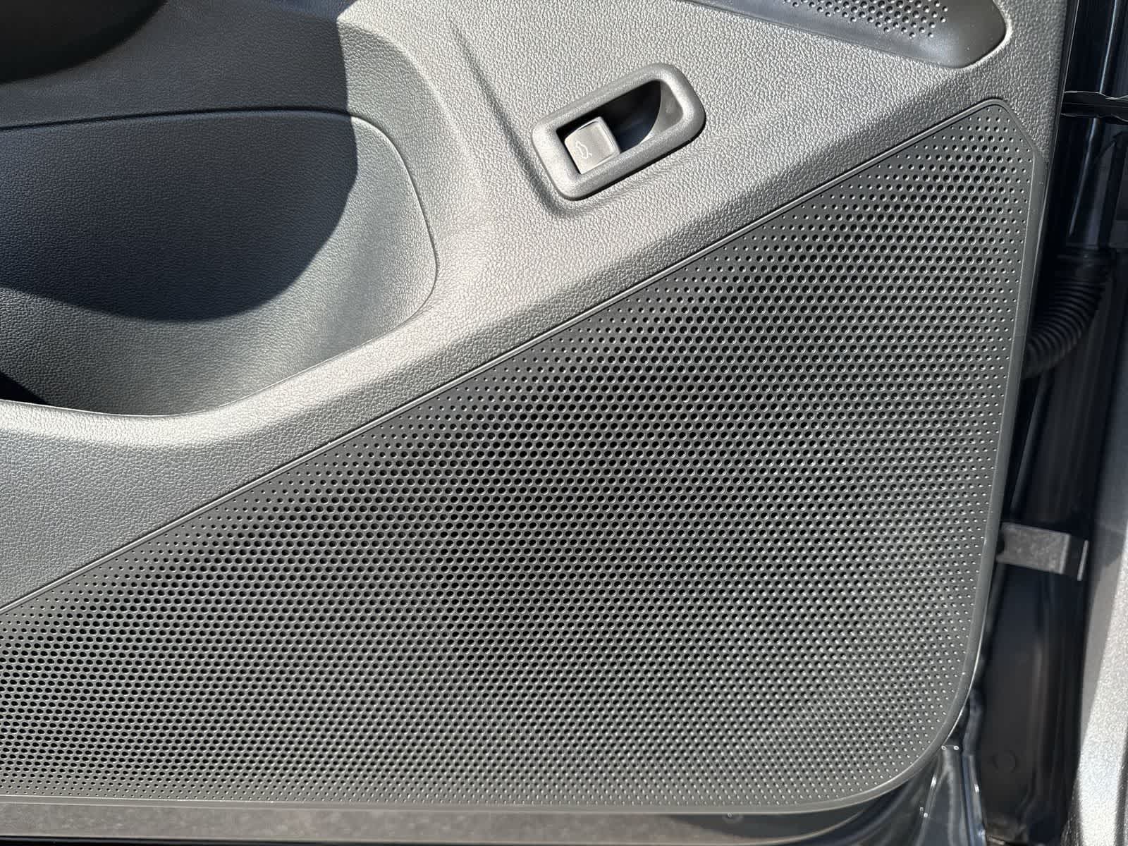 Thumbnail: 2026 Volkswagen Tiguan - 28