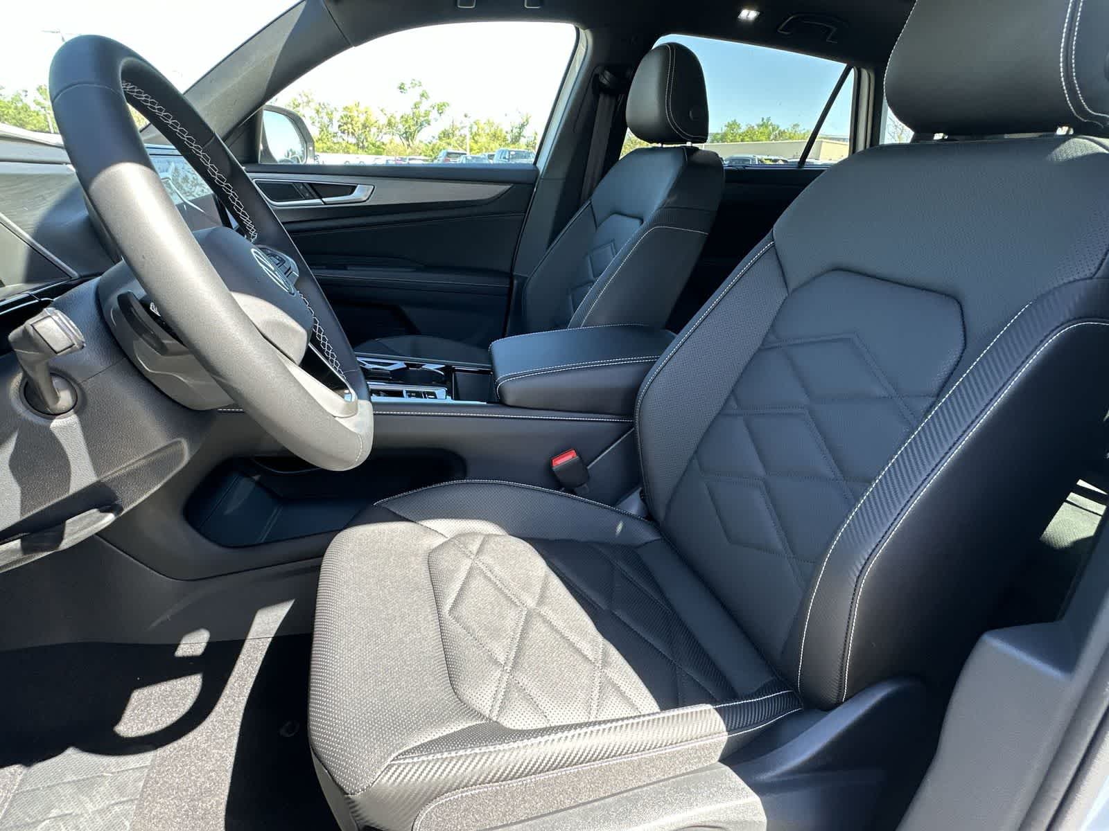 Thumbnail: 2026 Volkswagen Atlas - 15