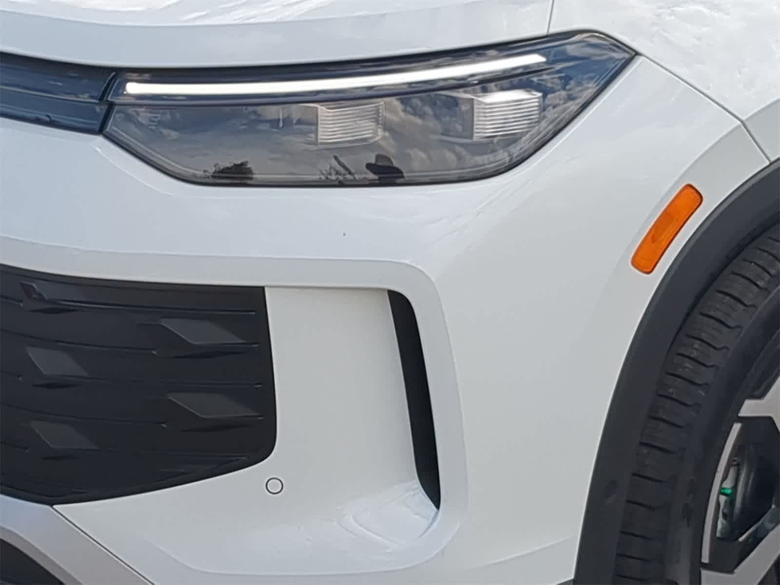 Thumbnail: 2025 Volkswagen Tiguan - 11