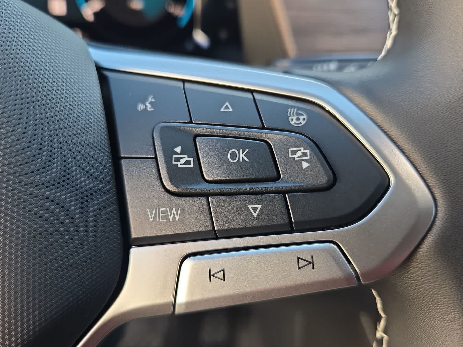 Thumbnail: 2026 Volkswagen Atlas - 25