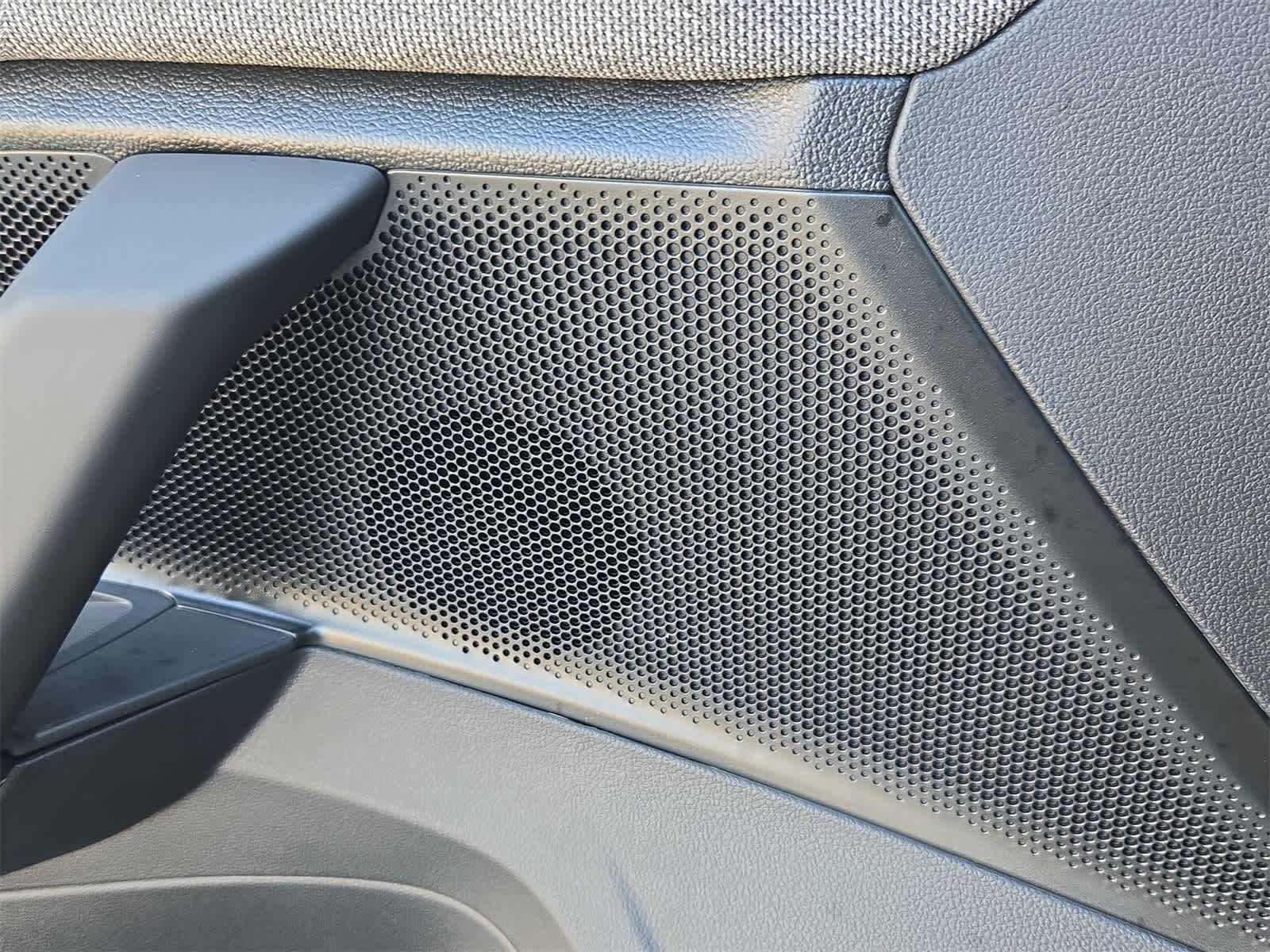 Thumbnail: 2025 Volkswagen Tiguan - 29