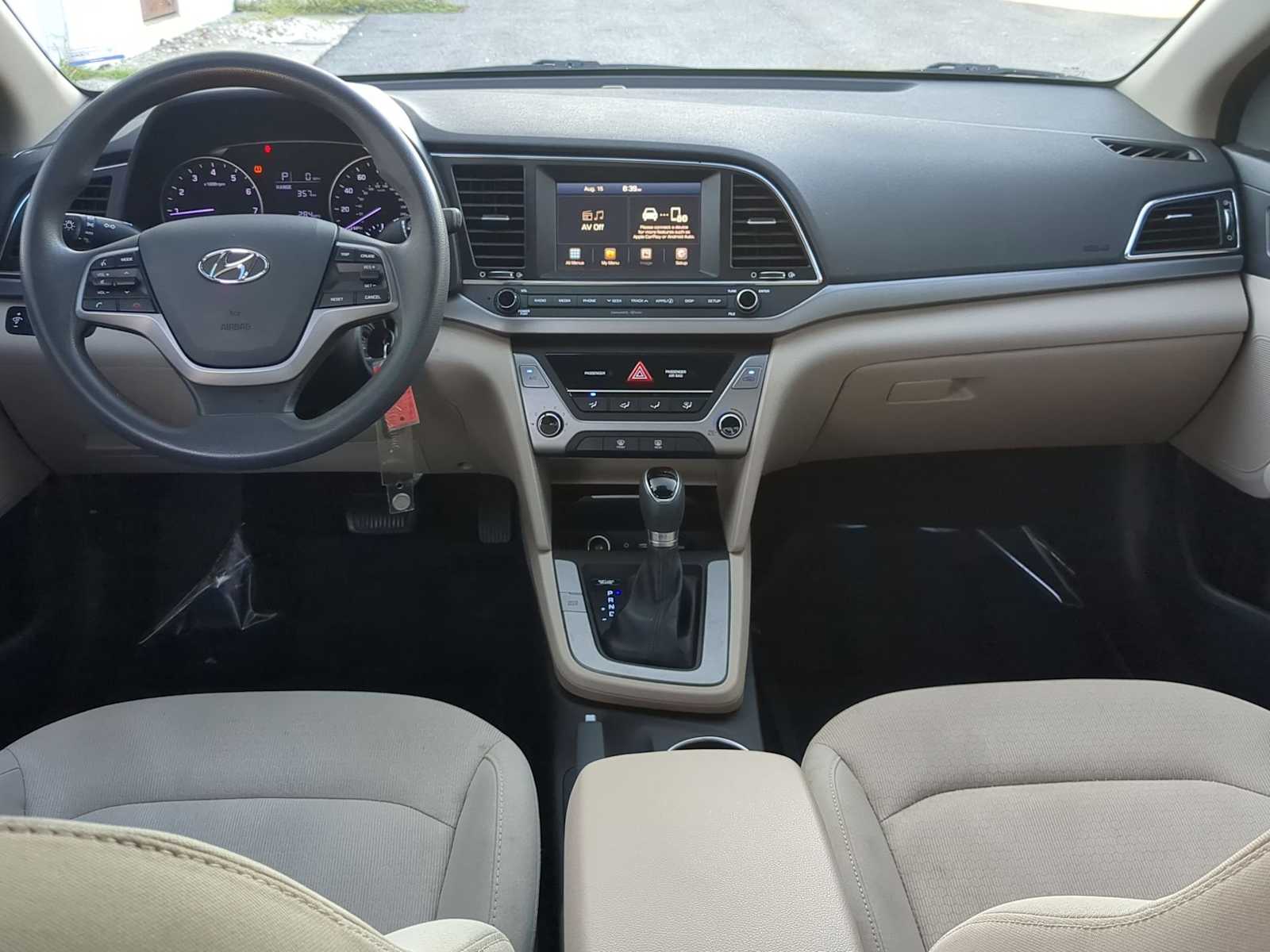 Thumbnail: 2017 Hyundai Elantra - 16