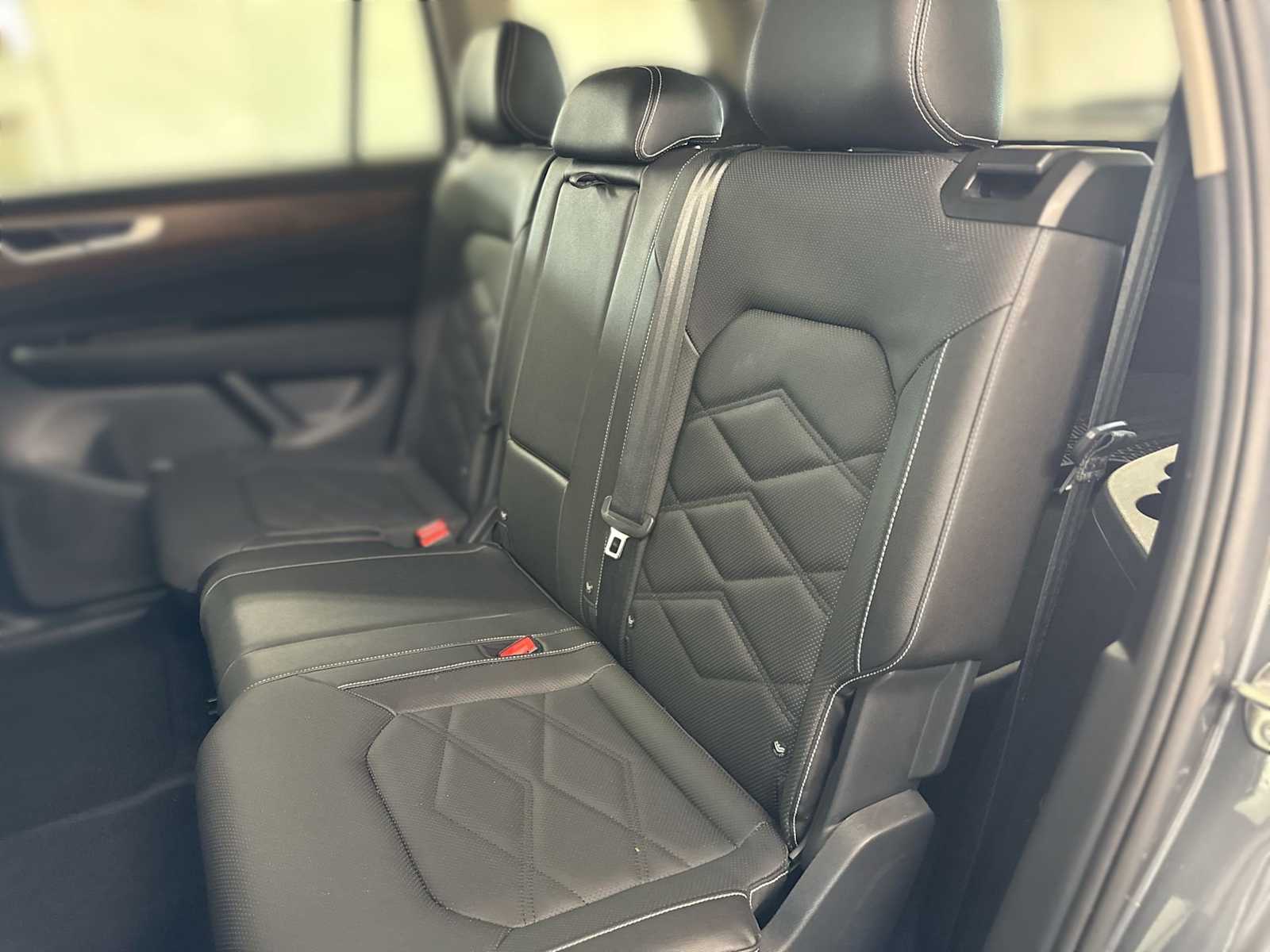 Thumbnail: 2025 Volkswagen Atlas - 16