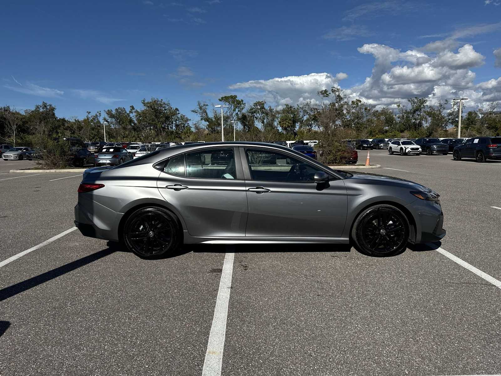 Thumbnail: 2025 Toyota Camry - 7