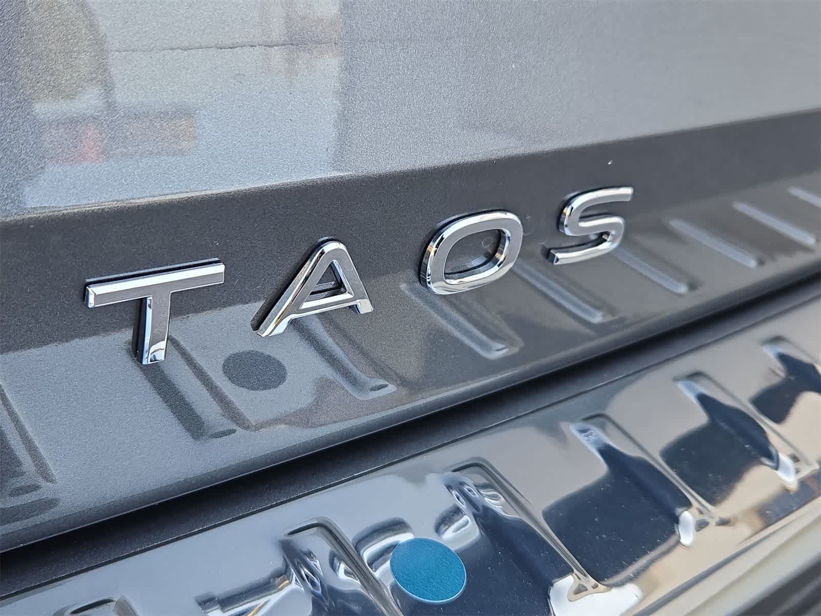 Thumbnail: 2025 Volkswagen Taos - 13