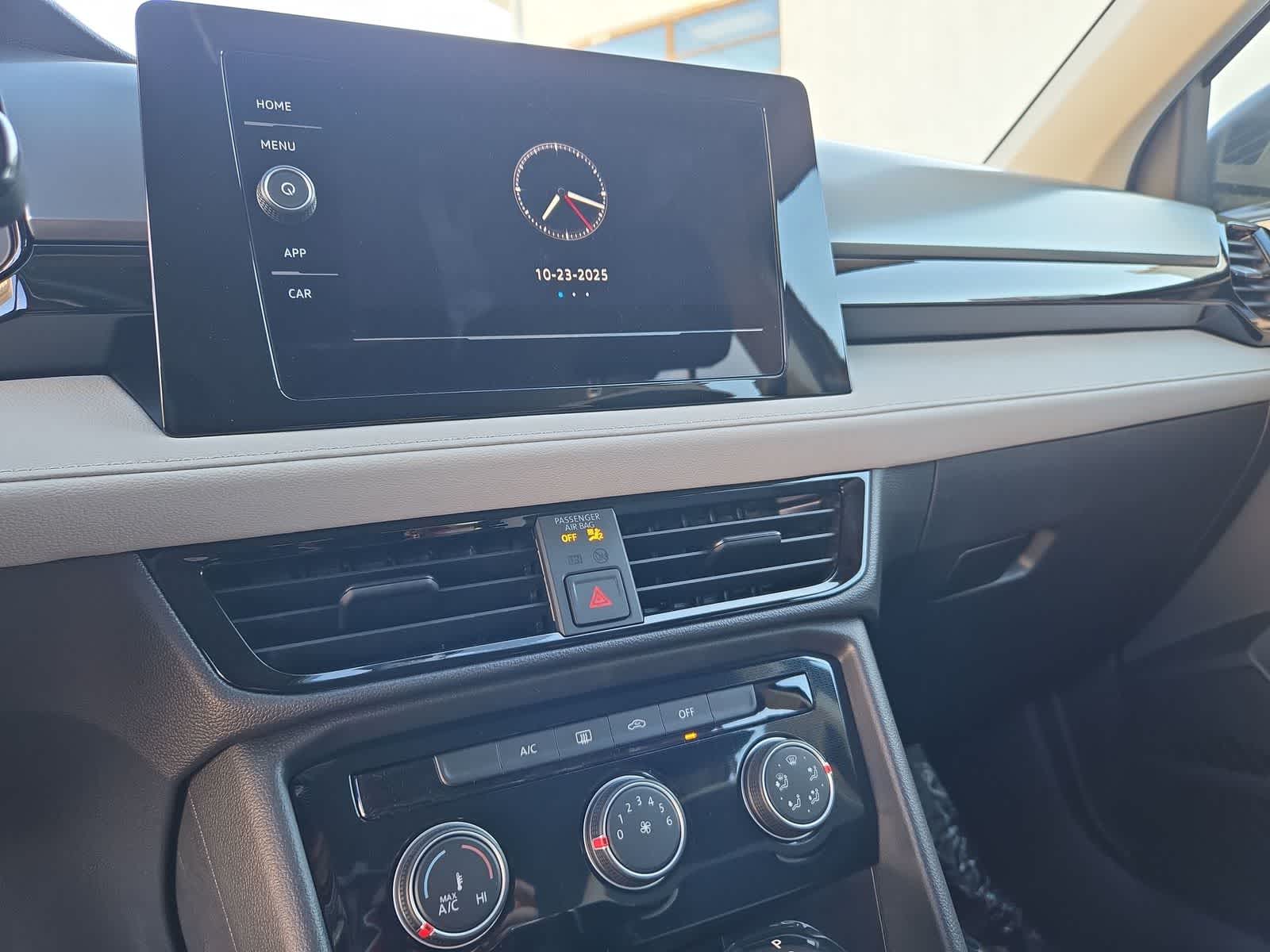 Thumbnail: 2025 Volkswagen Taos - 26