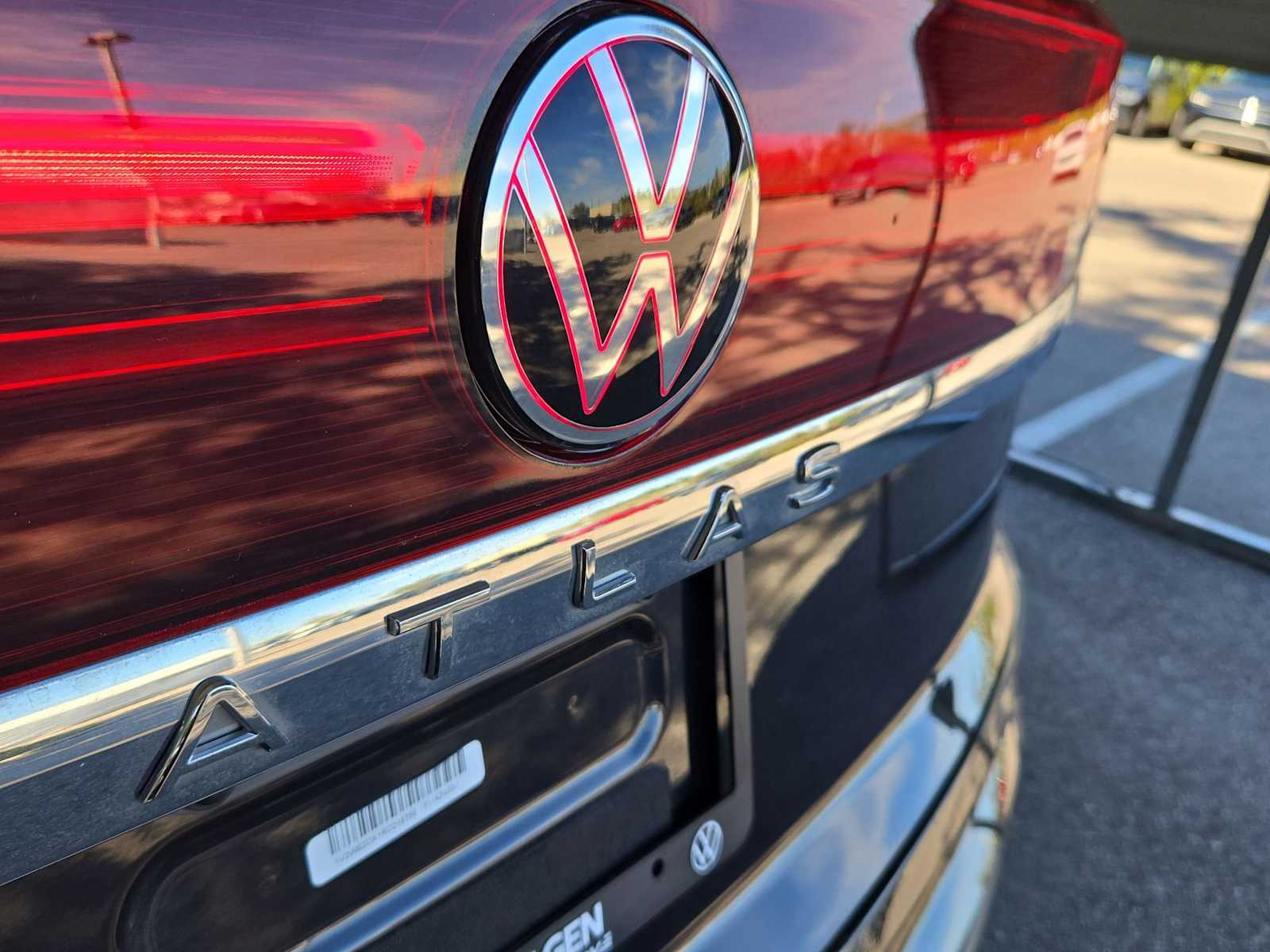 Thumbnail: 2024 Volkswagen Atlas - 13