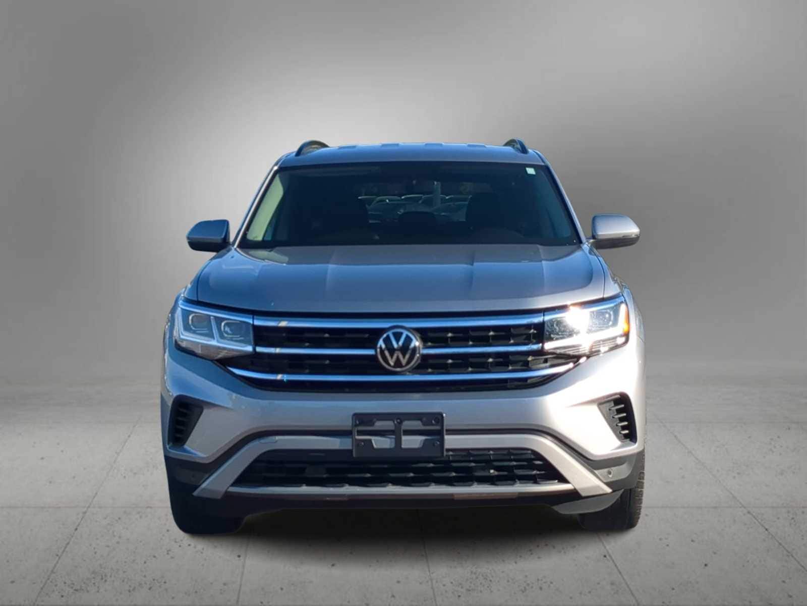 Thumbnail: 2022 Volkswagen Atlas - 3