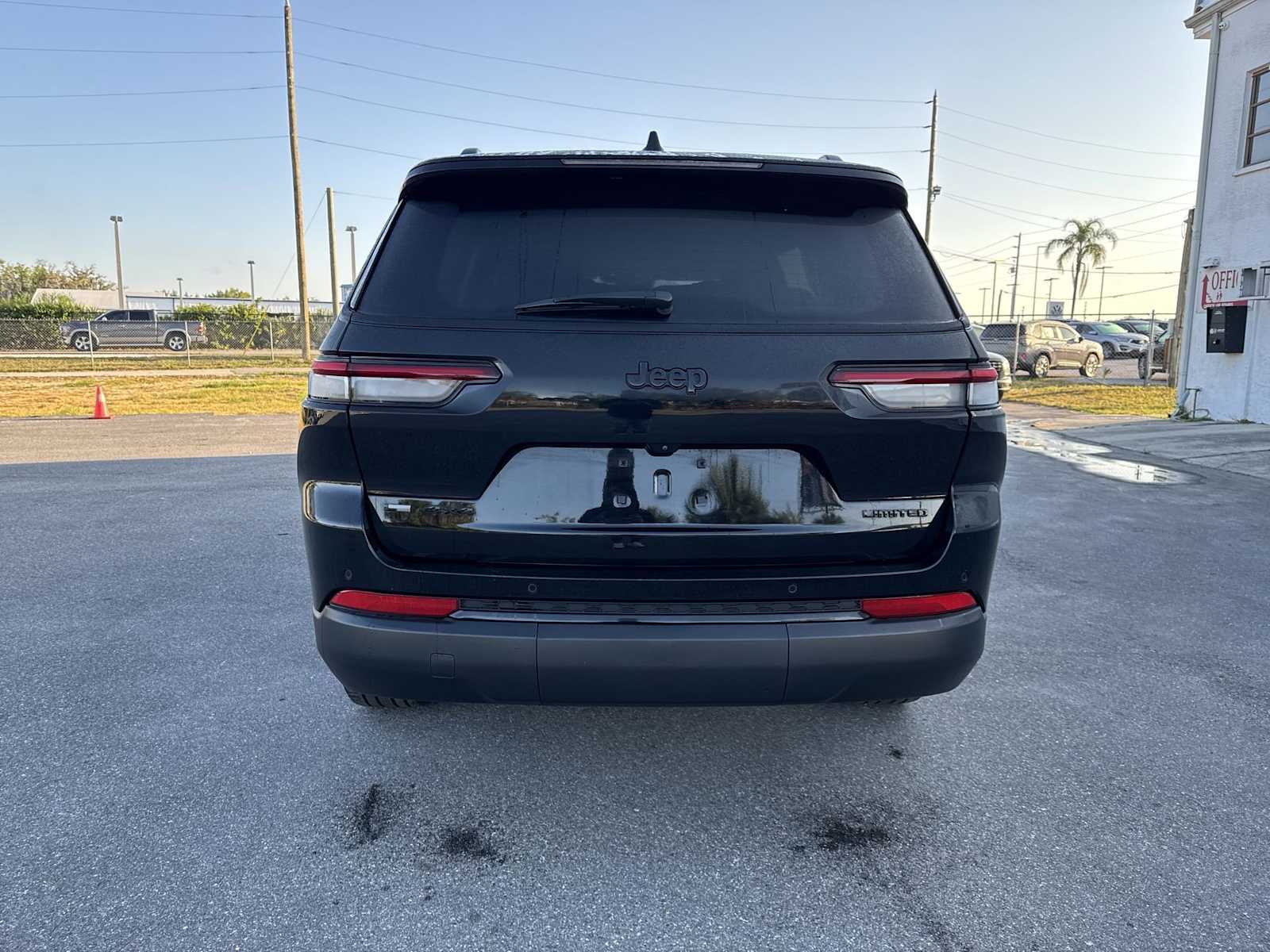 Thumbnail: 2023 Jeep Grand Cherokee - 5