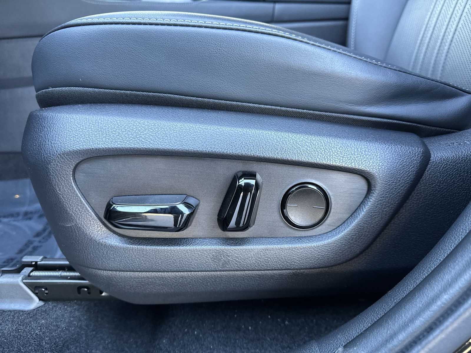 Thumbnail: 2022 Lexus NX - 17