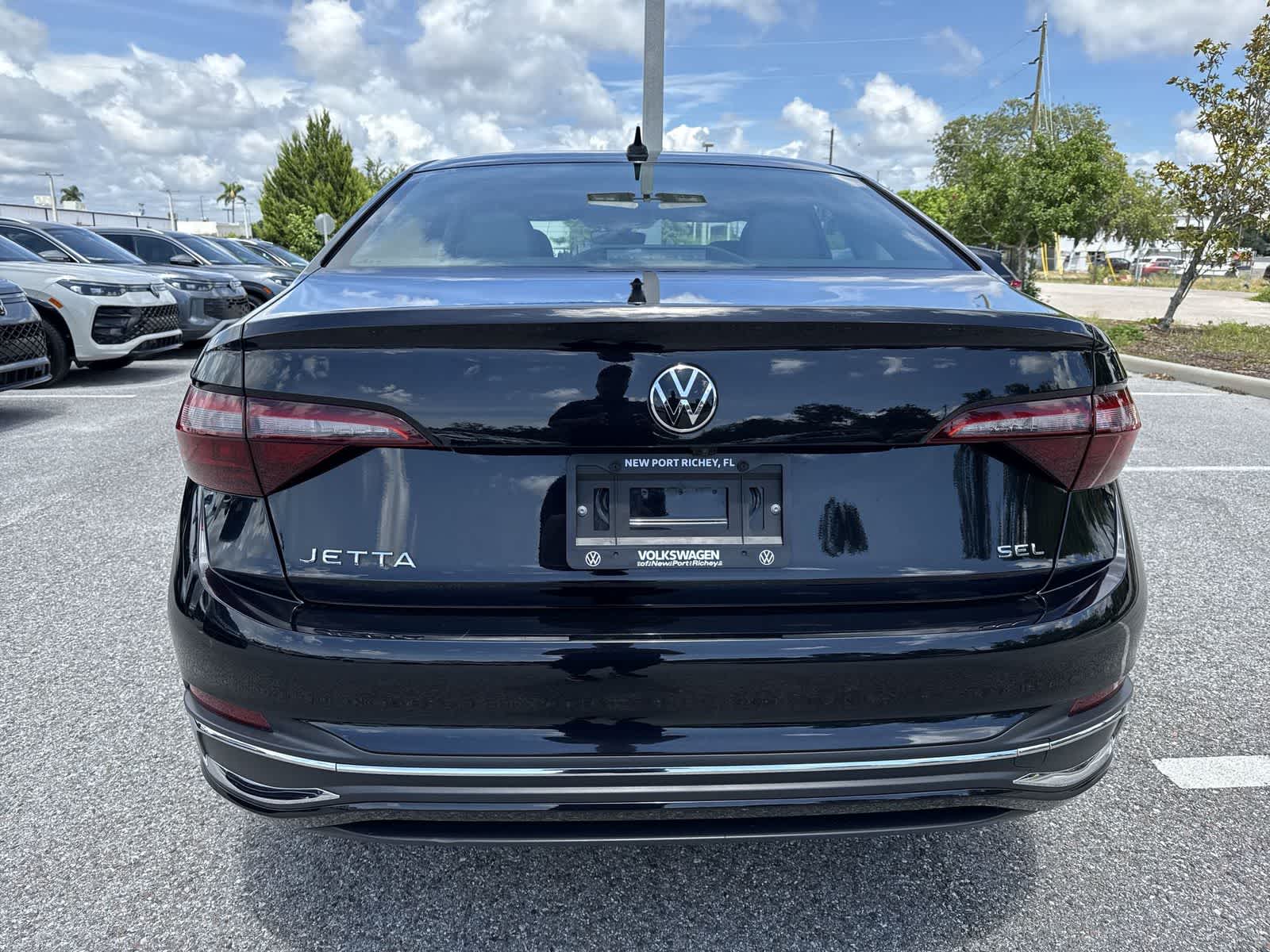 Thumbnail: 2024 Volkswagen Jetta - 29