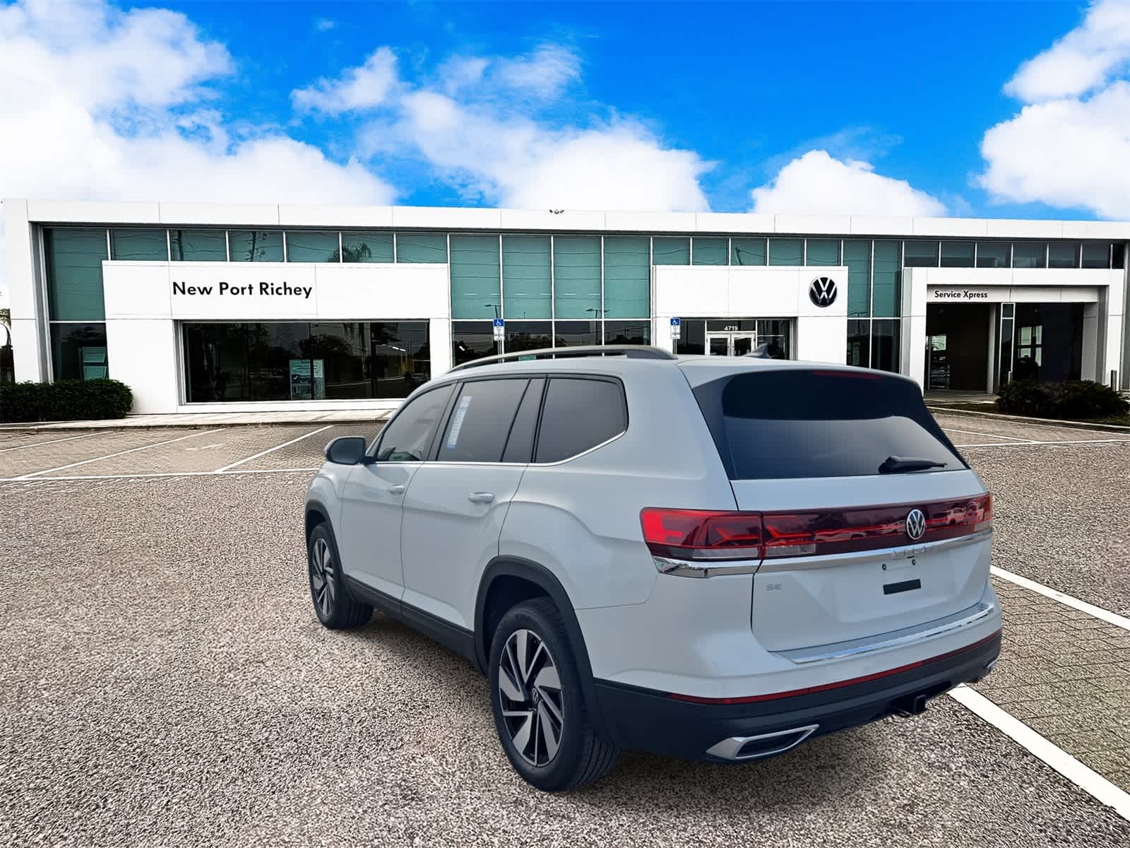 Thumbnail: 2026 Volkswagen Atlas - 6
