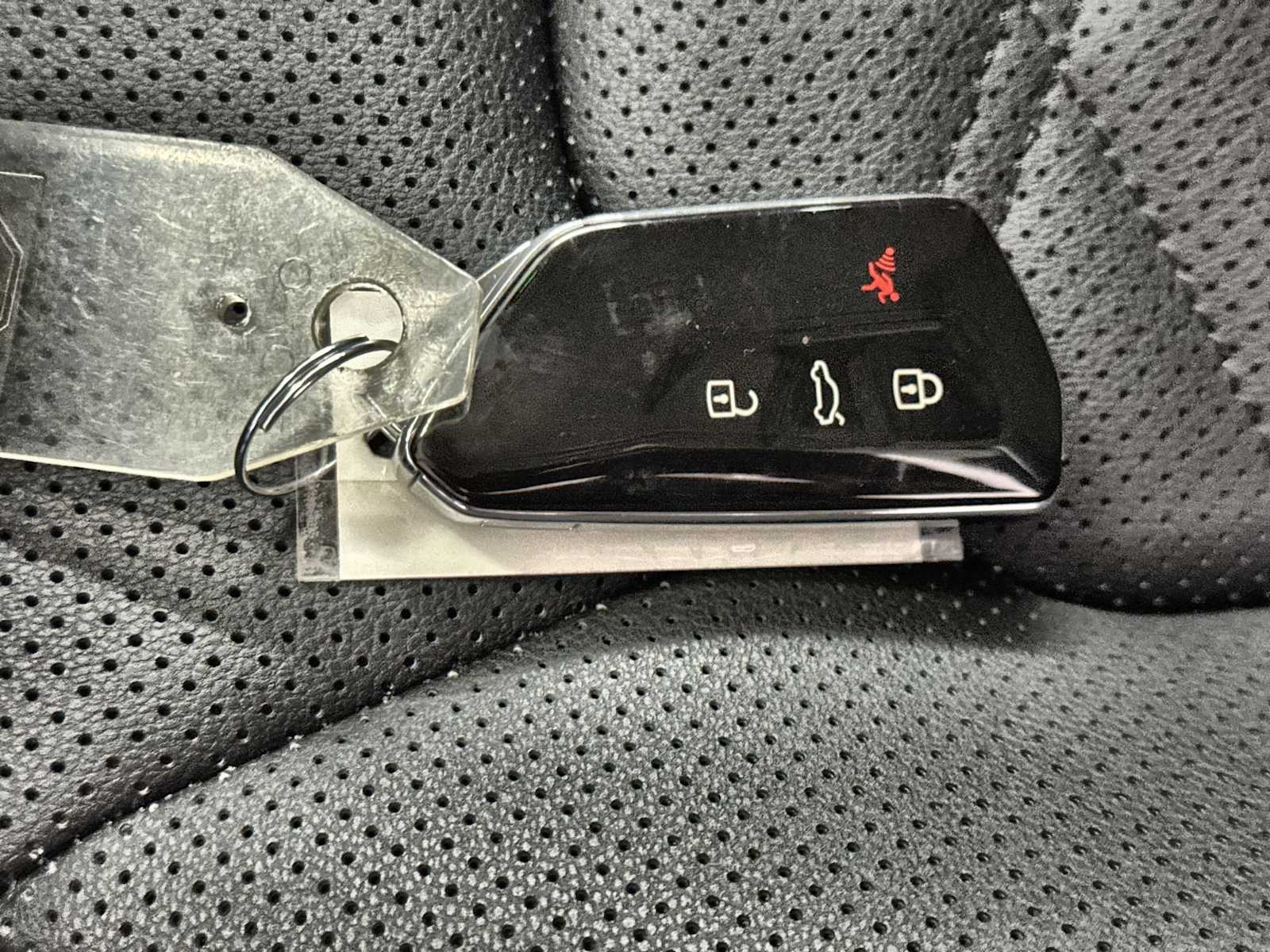 Thumbnail: 2025 Volkswagen Atlas - 32