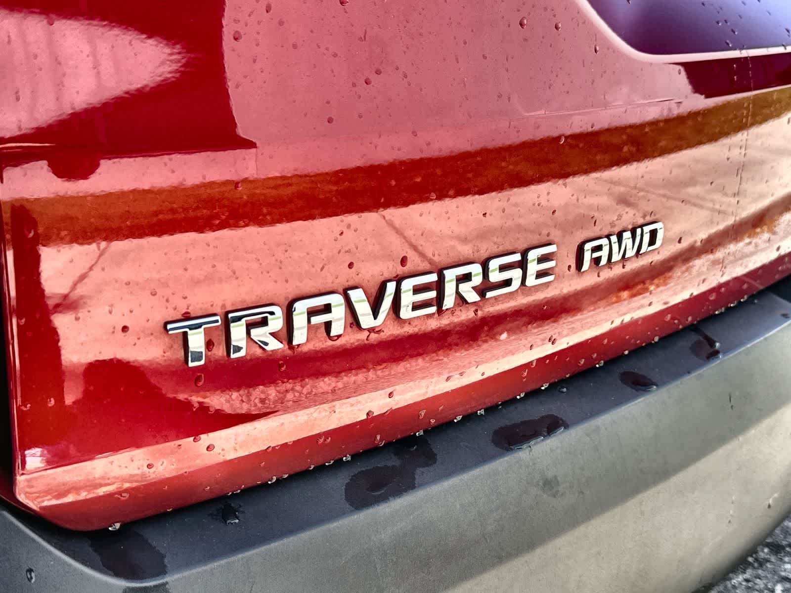 Thumbnail: 2023 Chevrolet Traverse - 15