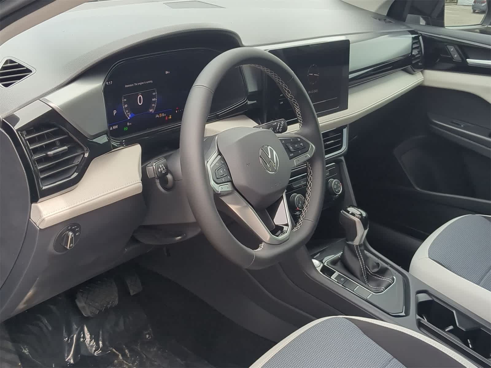 Thumbnail: 2025 Volkswagen Taos - 10