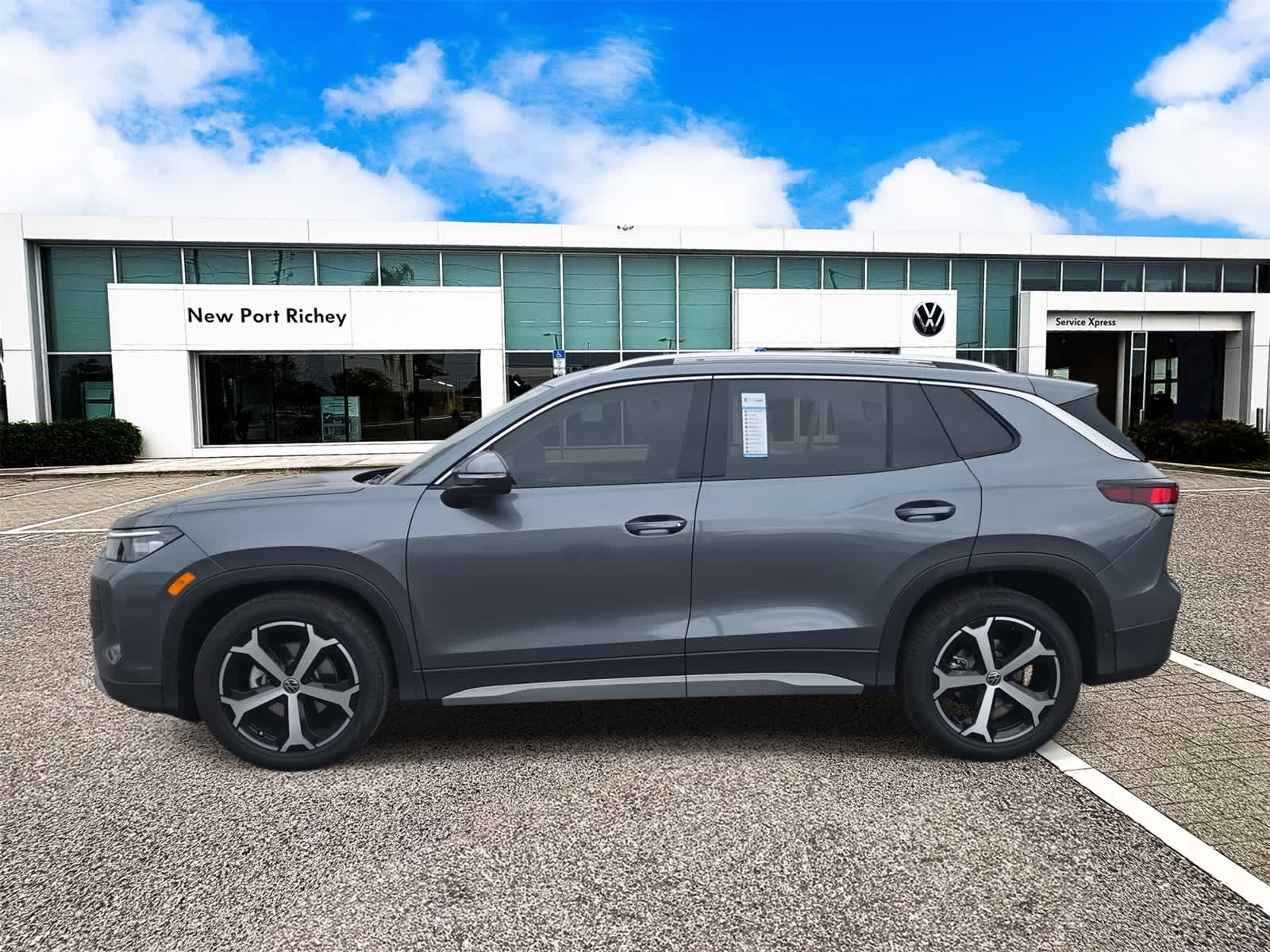 Thumbnail: 2026 Volkswagen Tiguan - 5