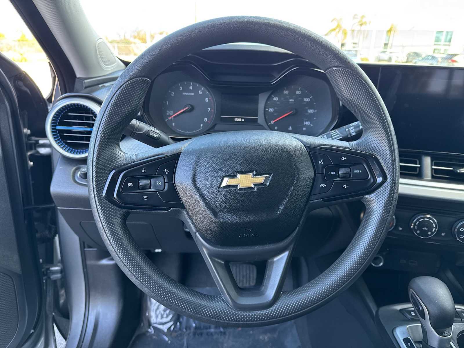 Thumbnail: 2024 Chevrolet Trax - 20