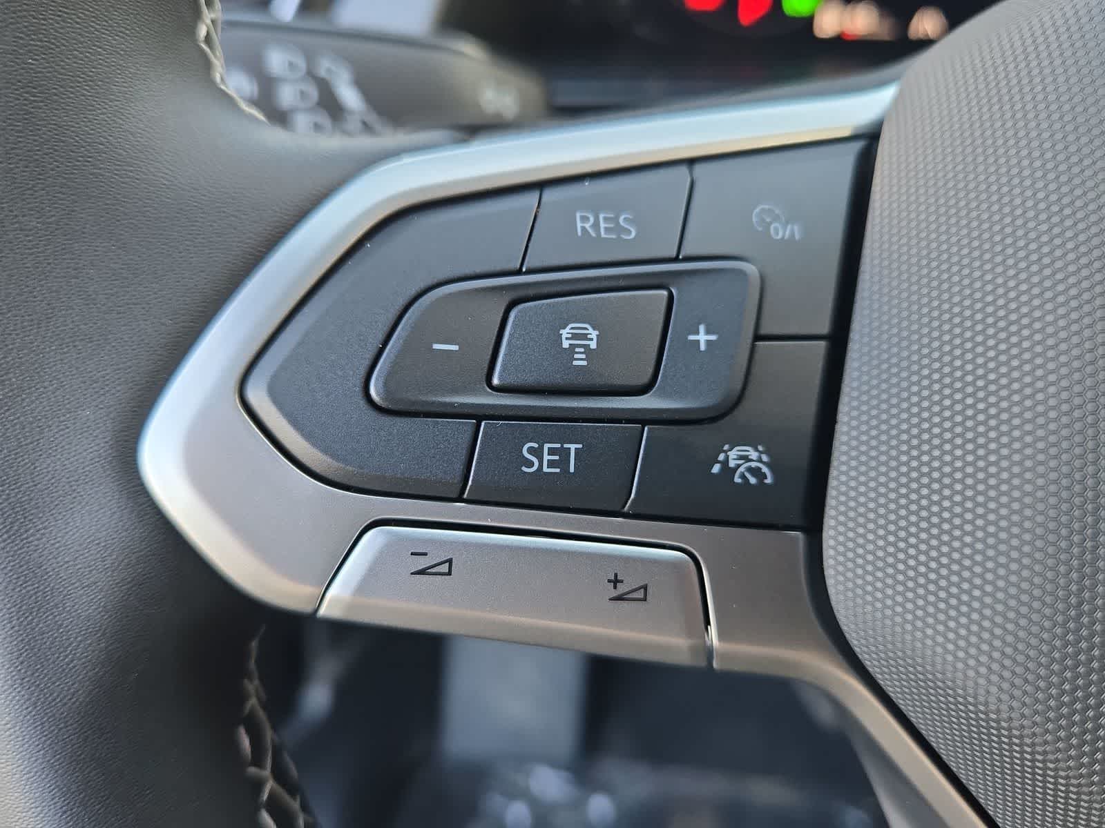 Thumbnail: 2026 Volkswagen Atlas - 24