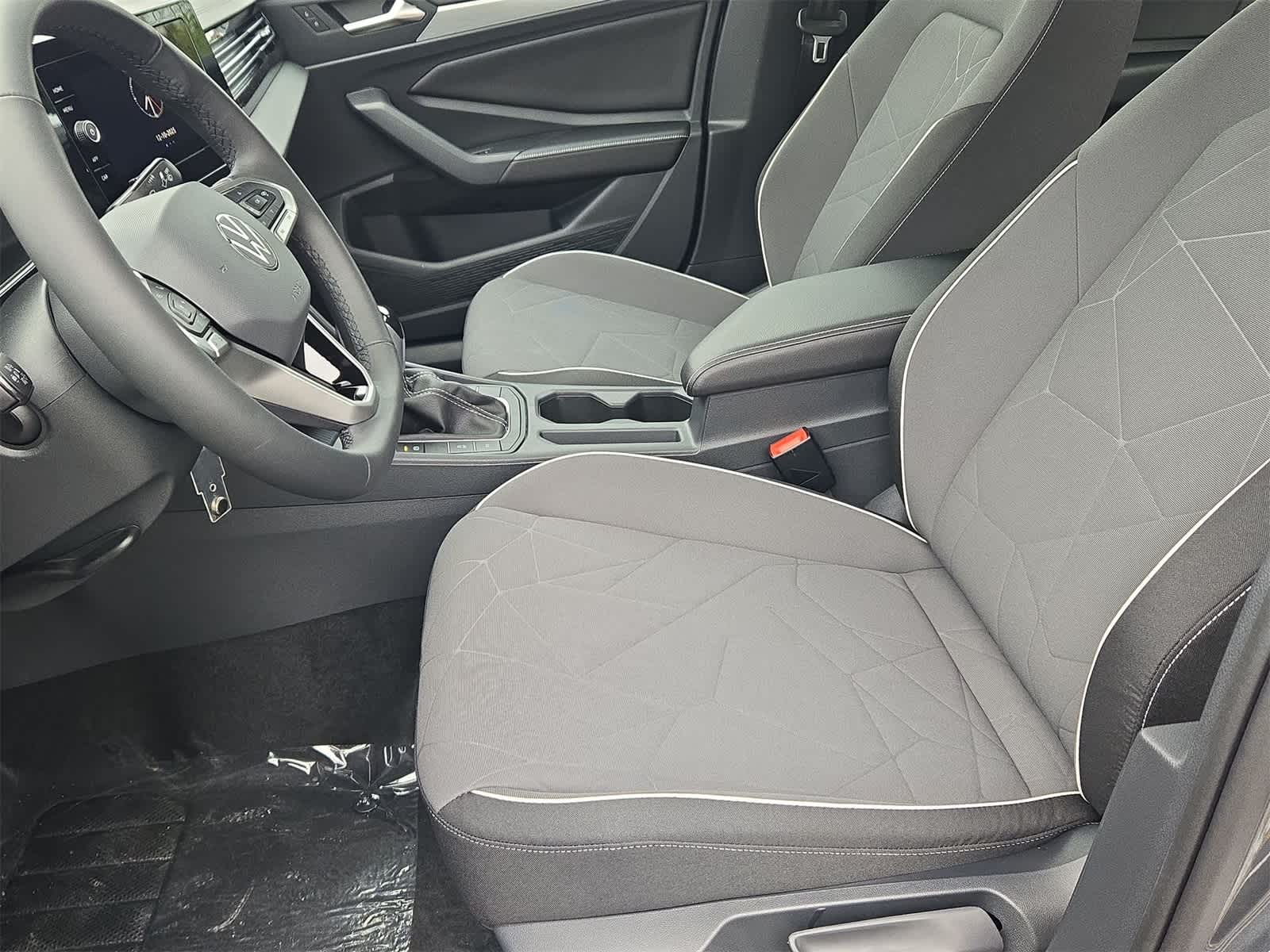 Thumbnail: 2026 Volkswagen Jetta - 17