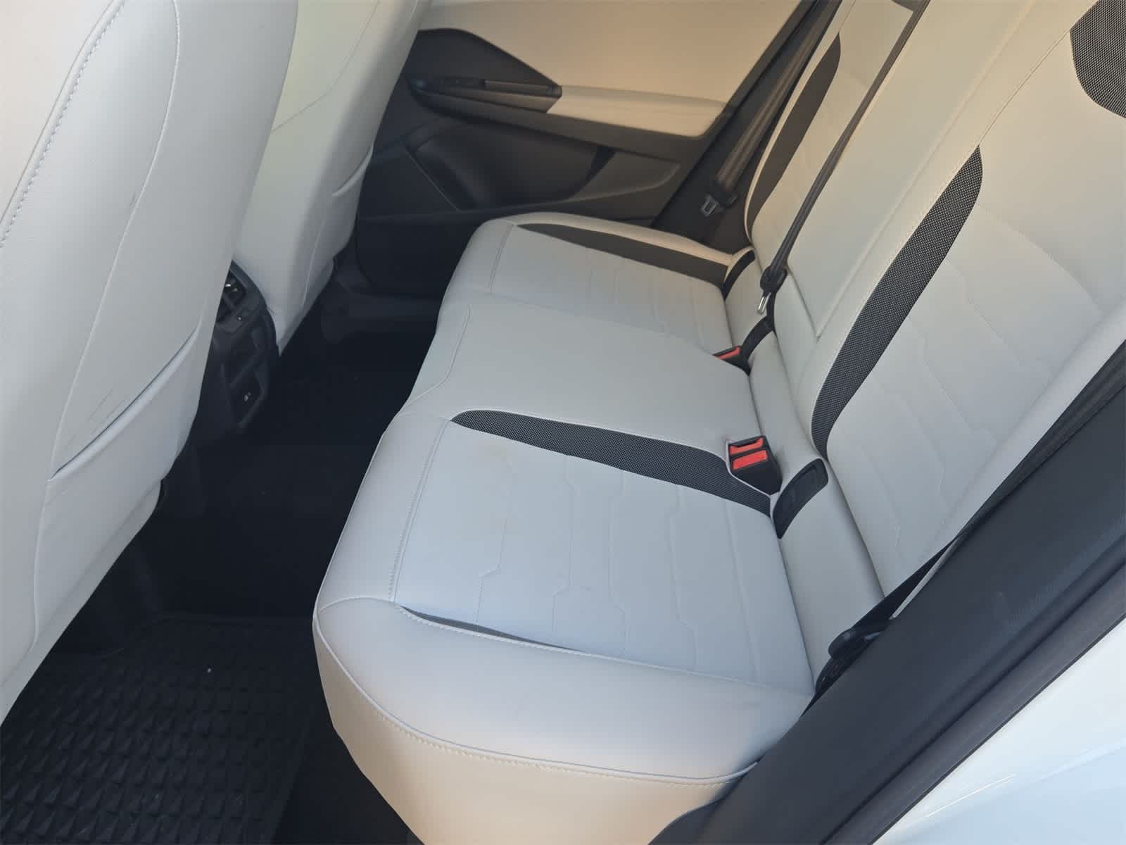 Thumbnail: 2025 Volkswagen Taos - 17