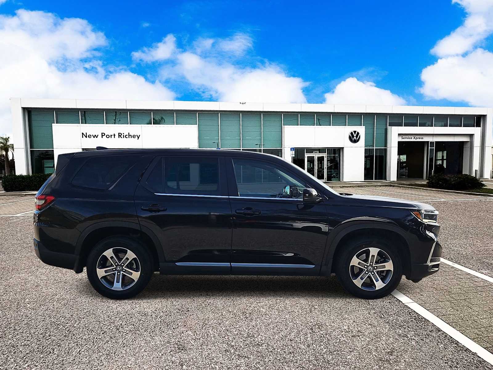 Thumbnail: 2025 Honda Pilot - 9