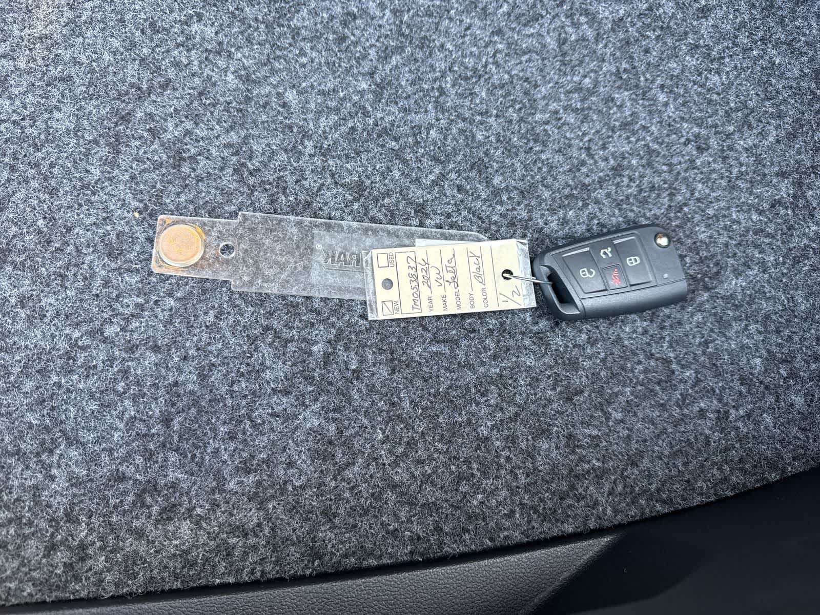 Thumbnail: 2026 Volkswagen Jetta - 32