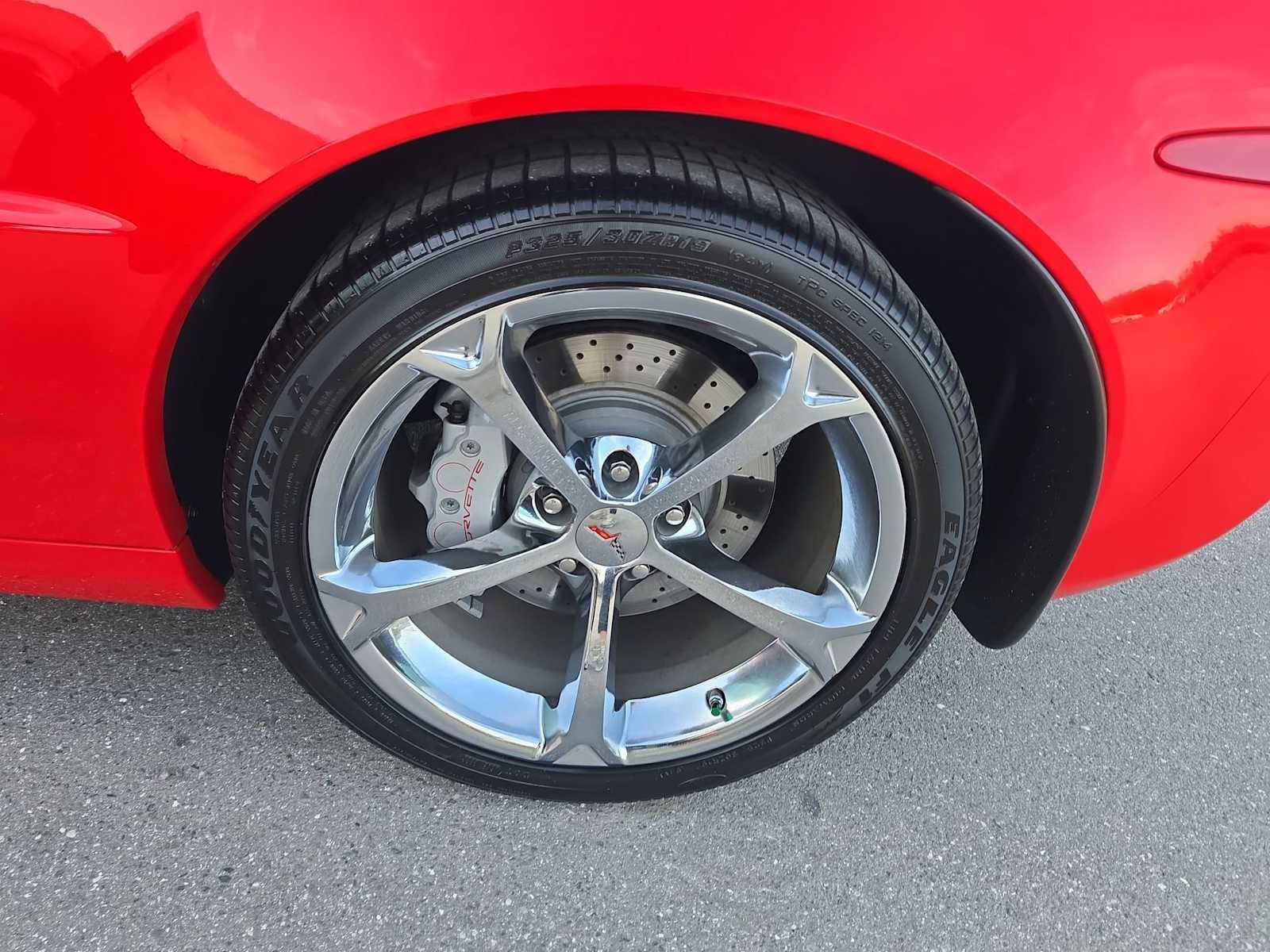 Thumbnail: 2010 Chevrolet Corvette - 13