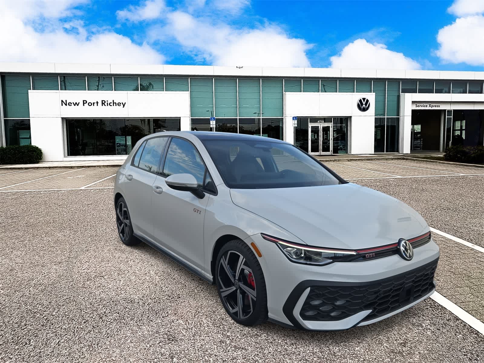 Thumbnail: 2026 Volkswagen Golf - 2