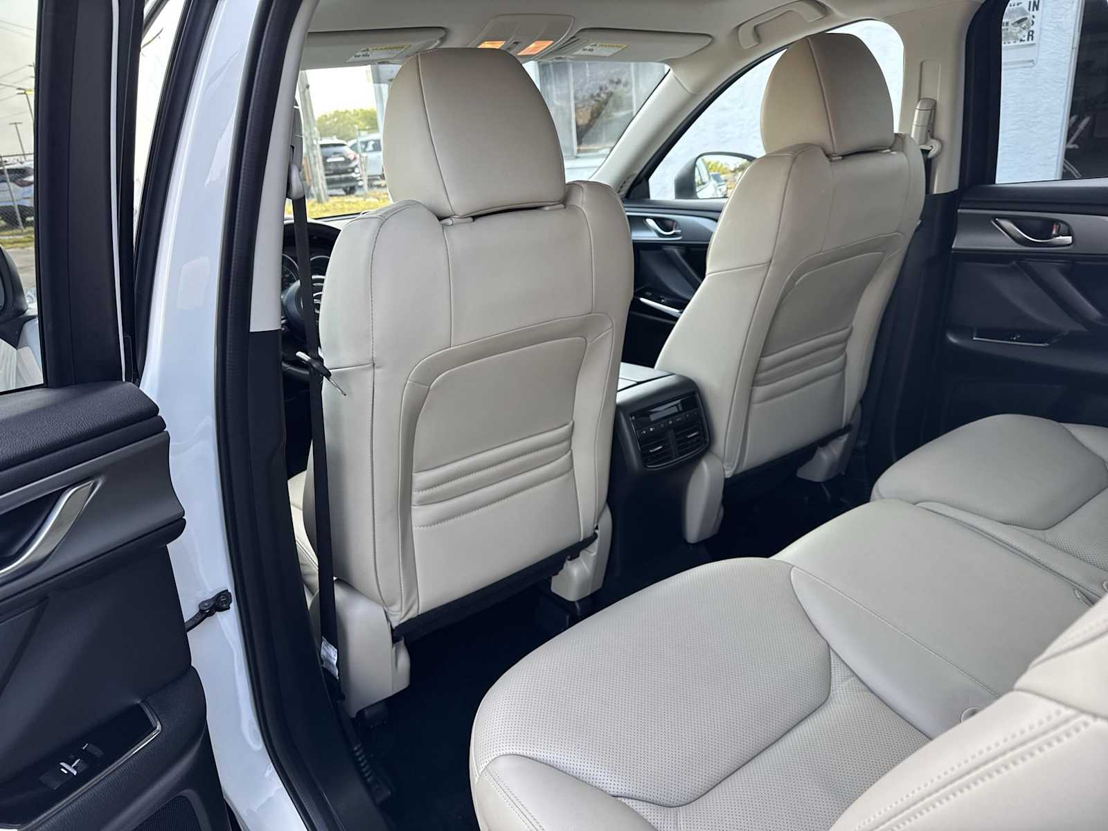 Thumbnail: 2023 Mazda CX-9 - 17