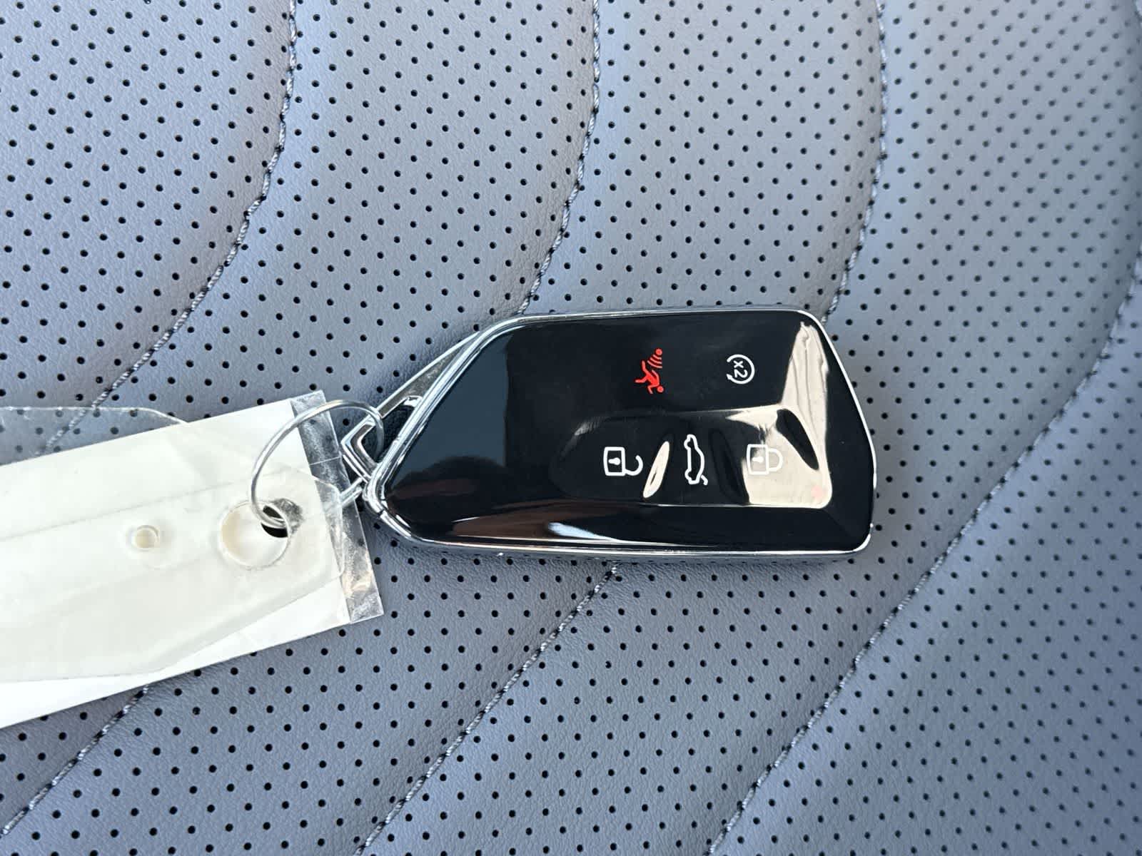 Thumbnail: 2026 Volkswagen Tiguan - 33