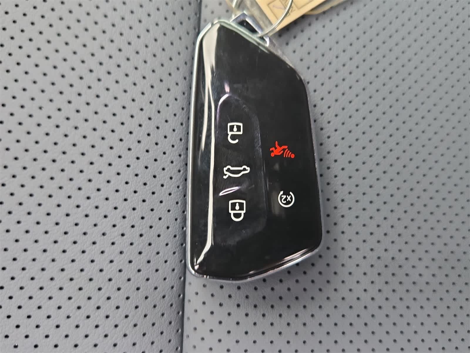 Thumbnail: 2026 Volkswagen Tiguan - 32