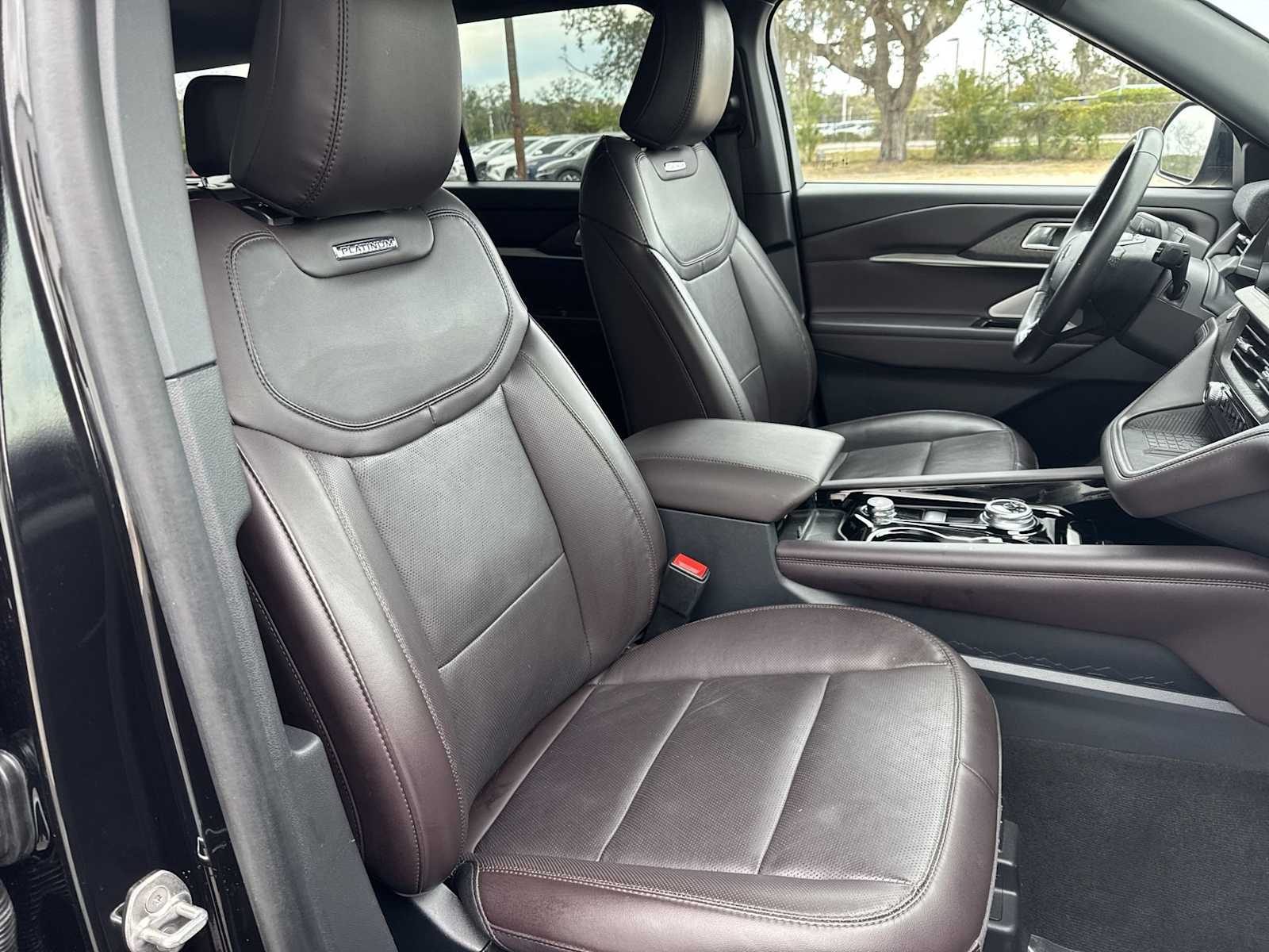 Thumbnail: 2025 Ford Explorer - 22