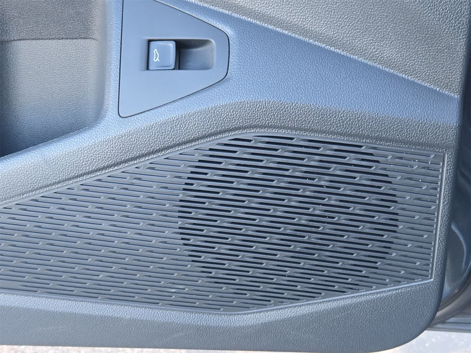 Thumbnail: 2026 Volkswagen Jetta - 28