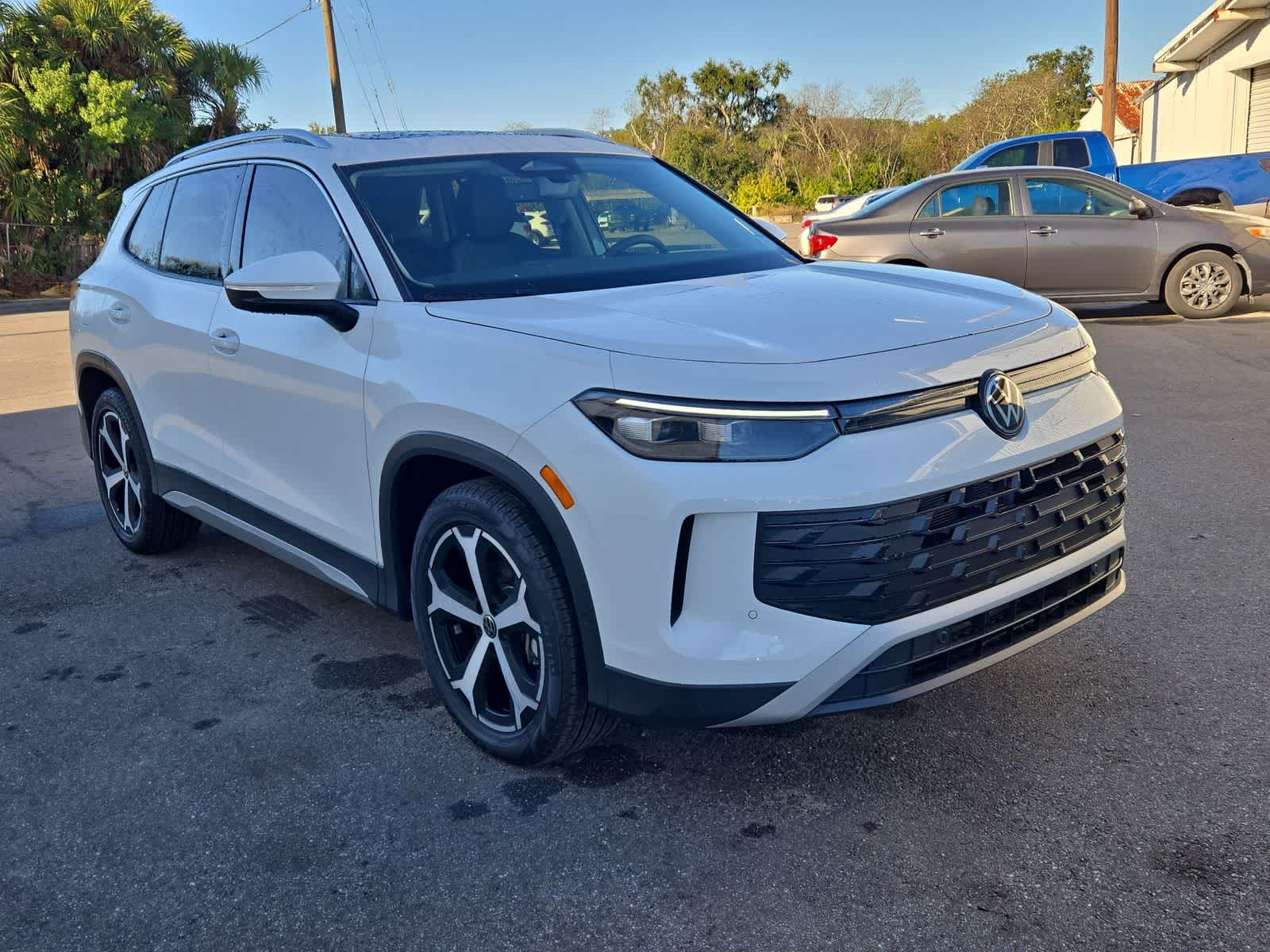 Thumbnail: 2026 Volkswagen Tiguan - 16