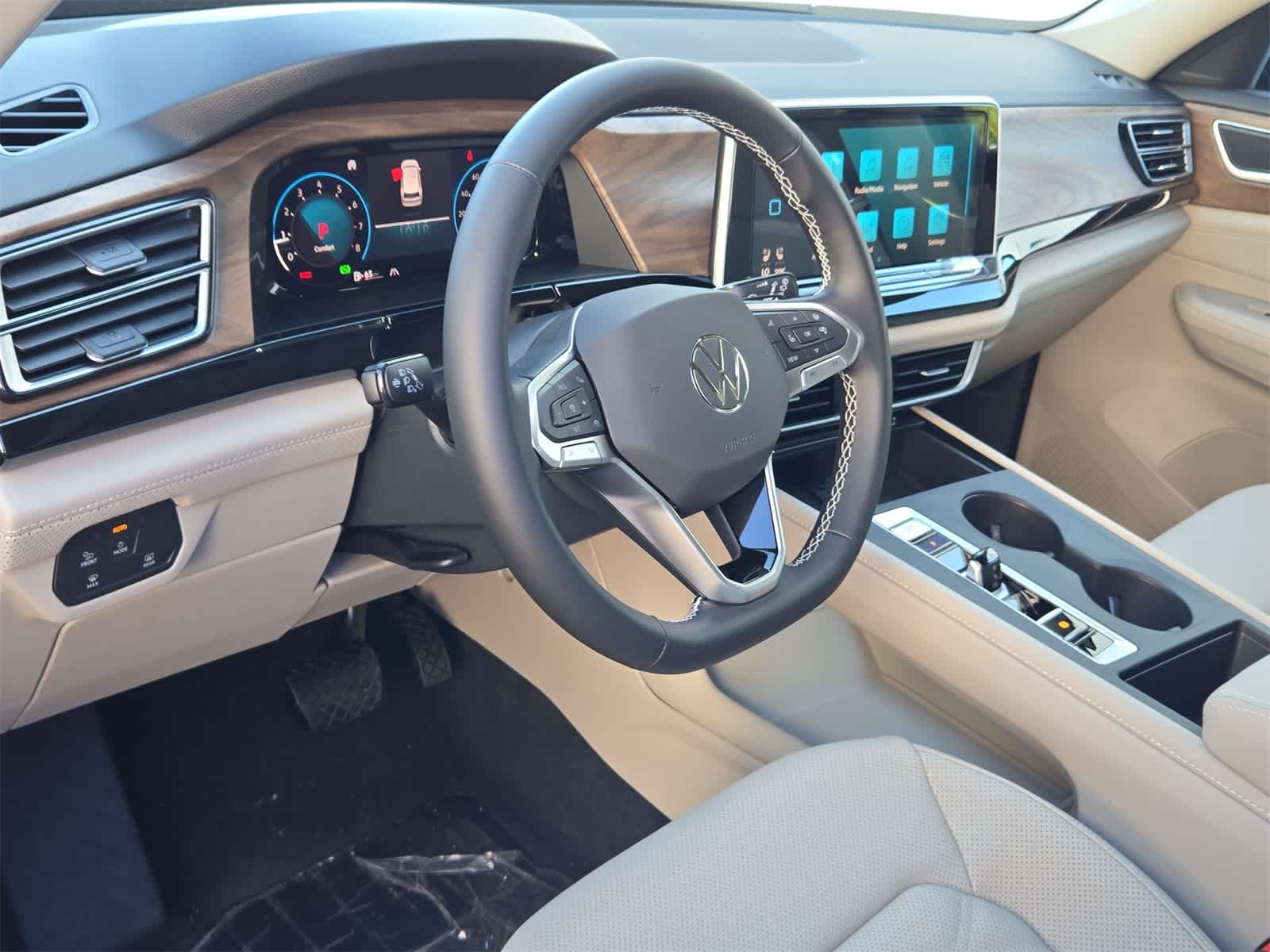 Thumbnail: 2026 Volkswagen Atlas - 10