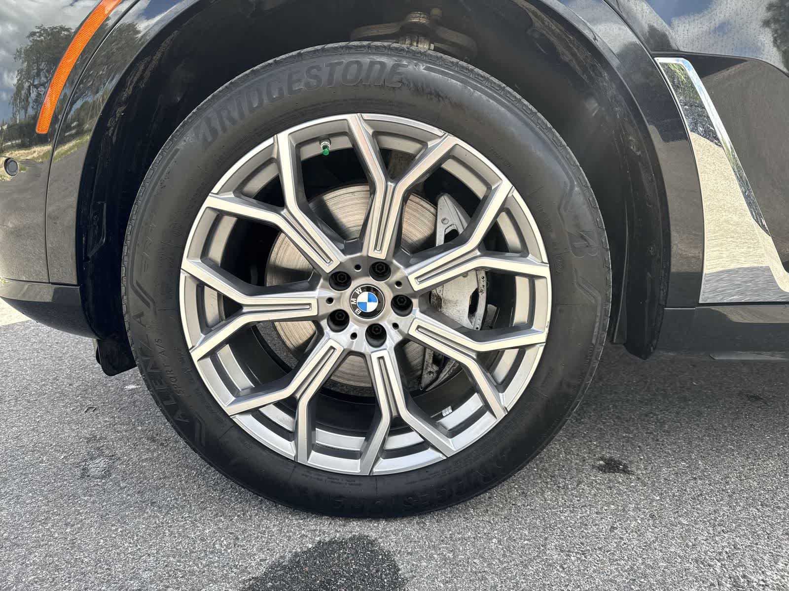Thumbnail: 2023 BMW X7 - 16