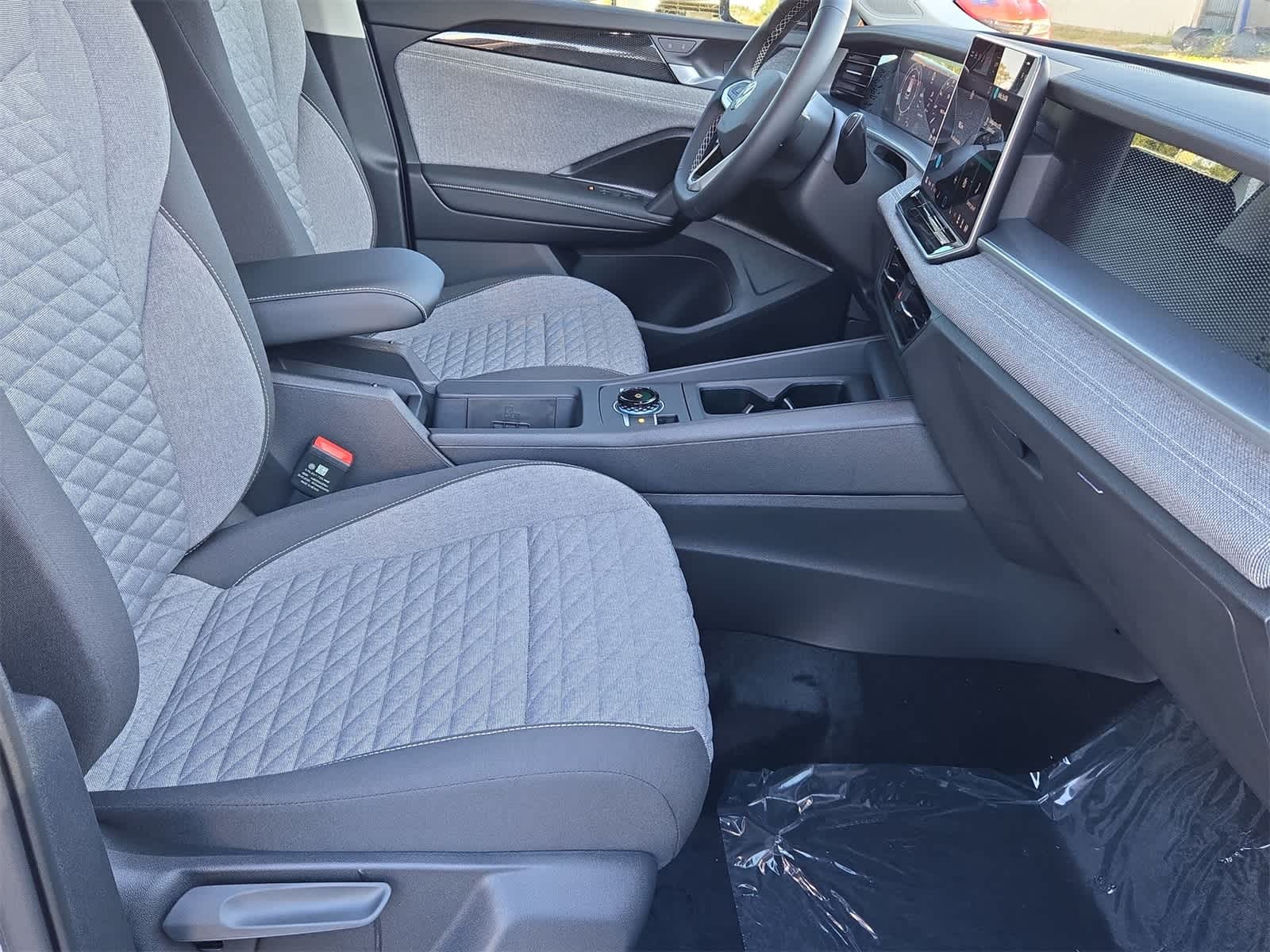 Thumbnail: 2026 Volkswagen Tiguan - 28