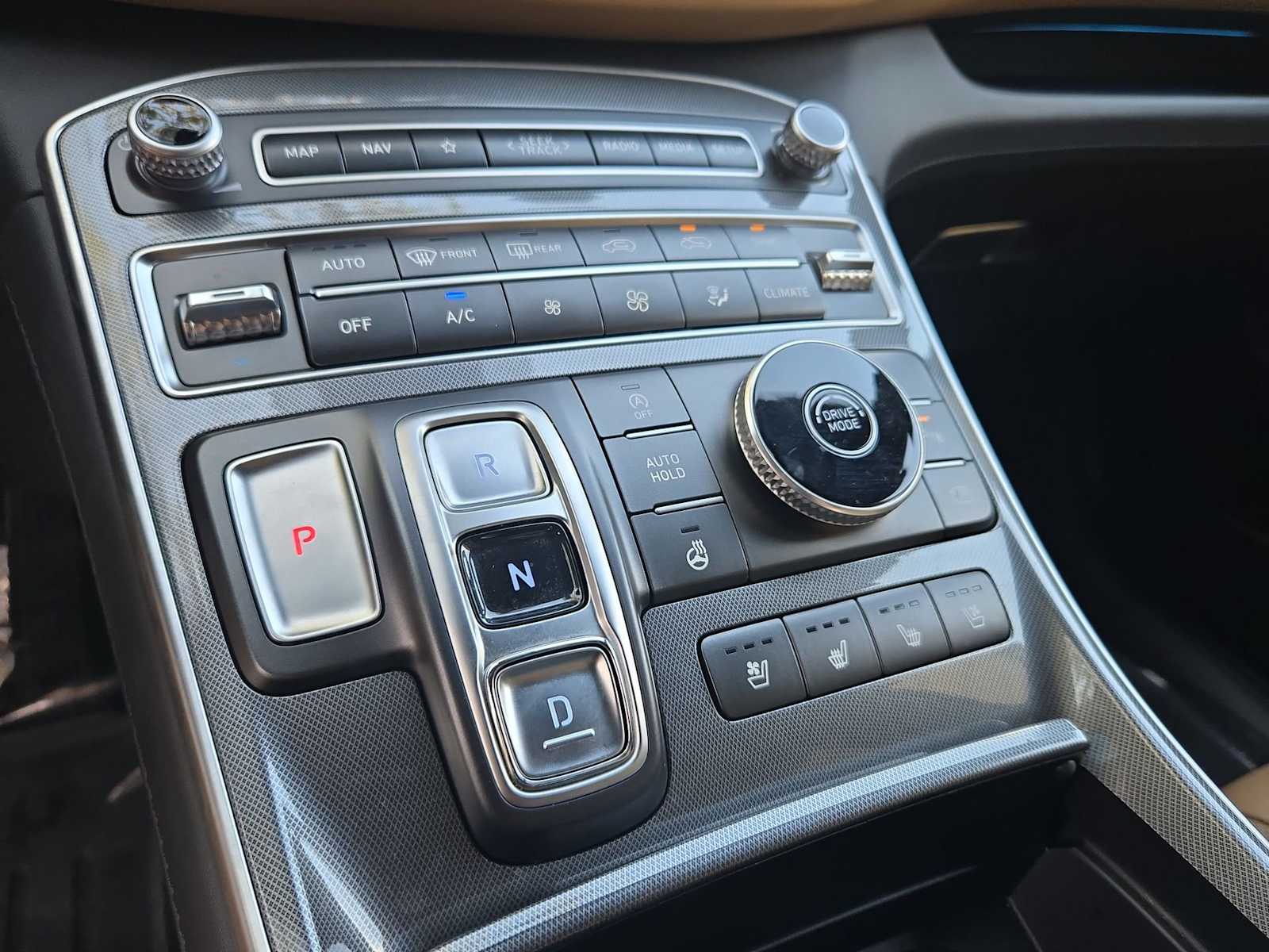 Thumbnail: 2023 Hyundai Santa Fe - 35