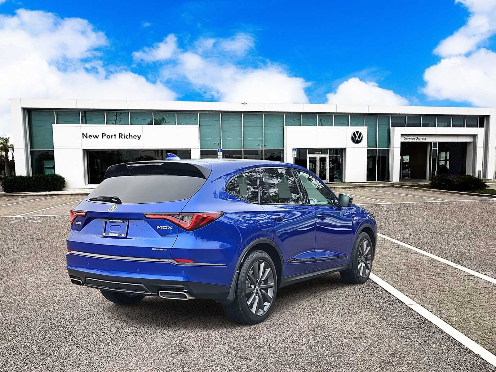 Thumbnail: 2025 Acura MDX - 8