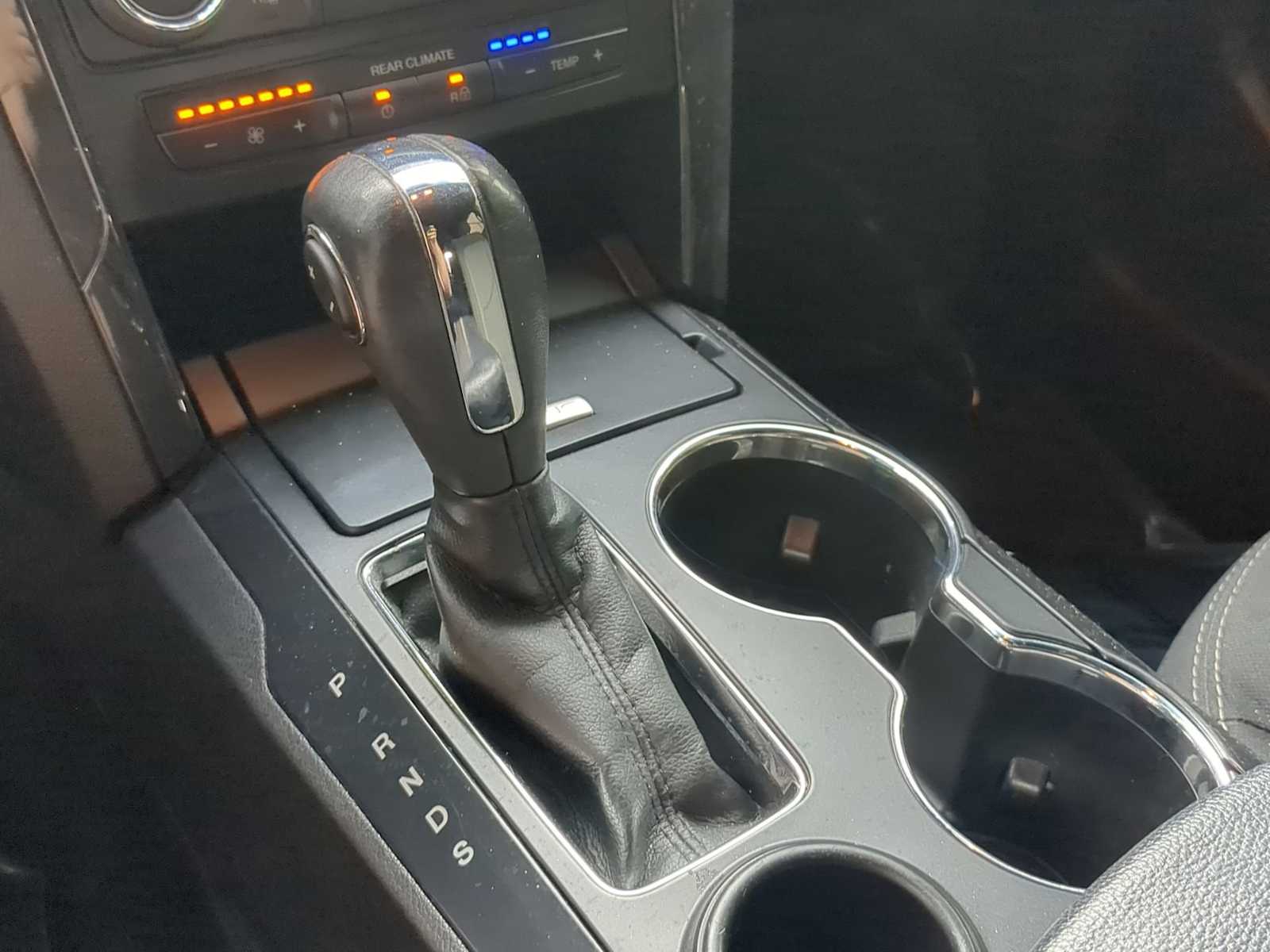Thumbnail: 2019 Ford Explorer - 28