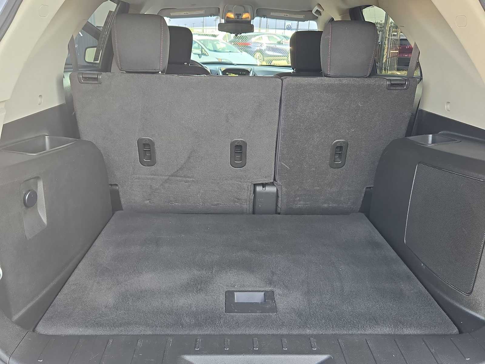 Thumbnail: 2016 Chevrolet Equinox - 32