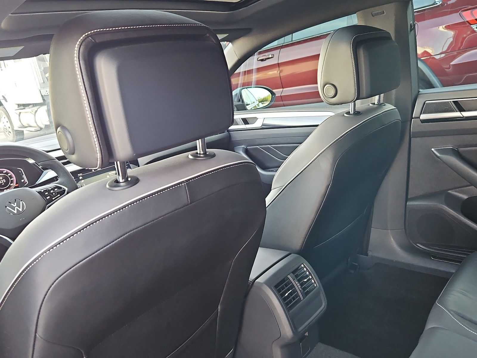 Thumbnail: 2022 Volkswagen Arteon - 18