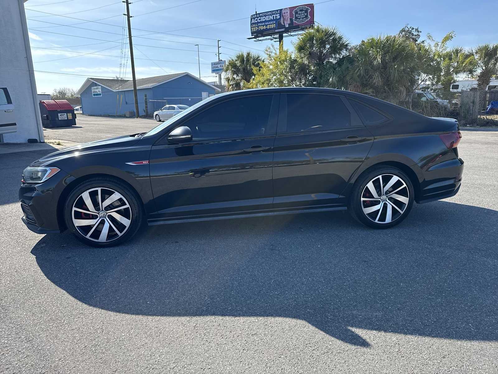 Thumbnail: 2019 Volkswagen Jetta - 3